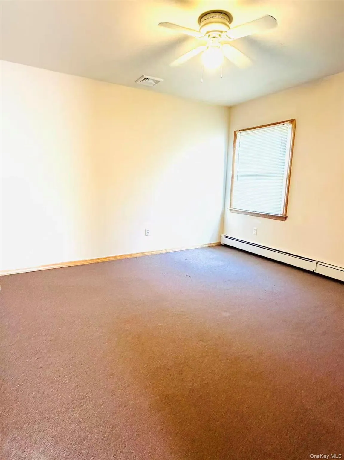 45 Cobalt Lane, Hempstead, NY, 4 Bedrooms Bedrooms, 2 Rooms Rooms,2 BathroomsBathrooms,Residential Lease,For Rent,Cobalt,0,1035531 45 Cobalt Lane, Hempstead, NY, 4 Bedrooms Bedrooms, 2 Rooms Rooms,2 BathroomsBathrooms,Residential Lease,For Rent,Cobalt,0,1035531