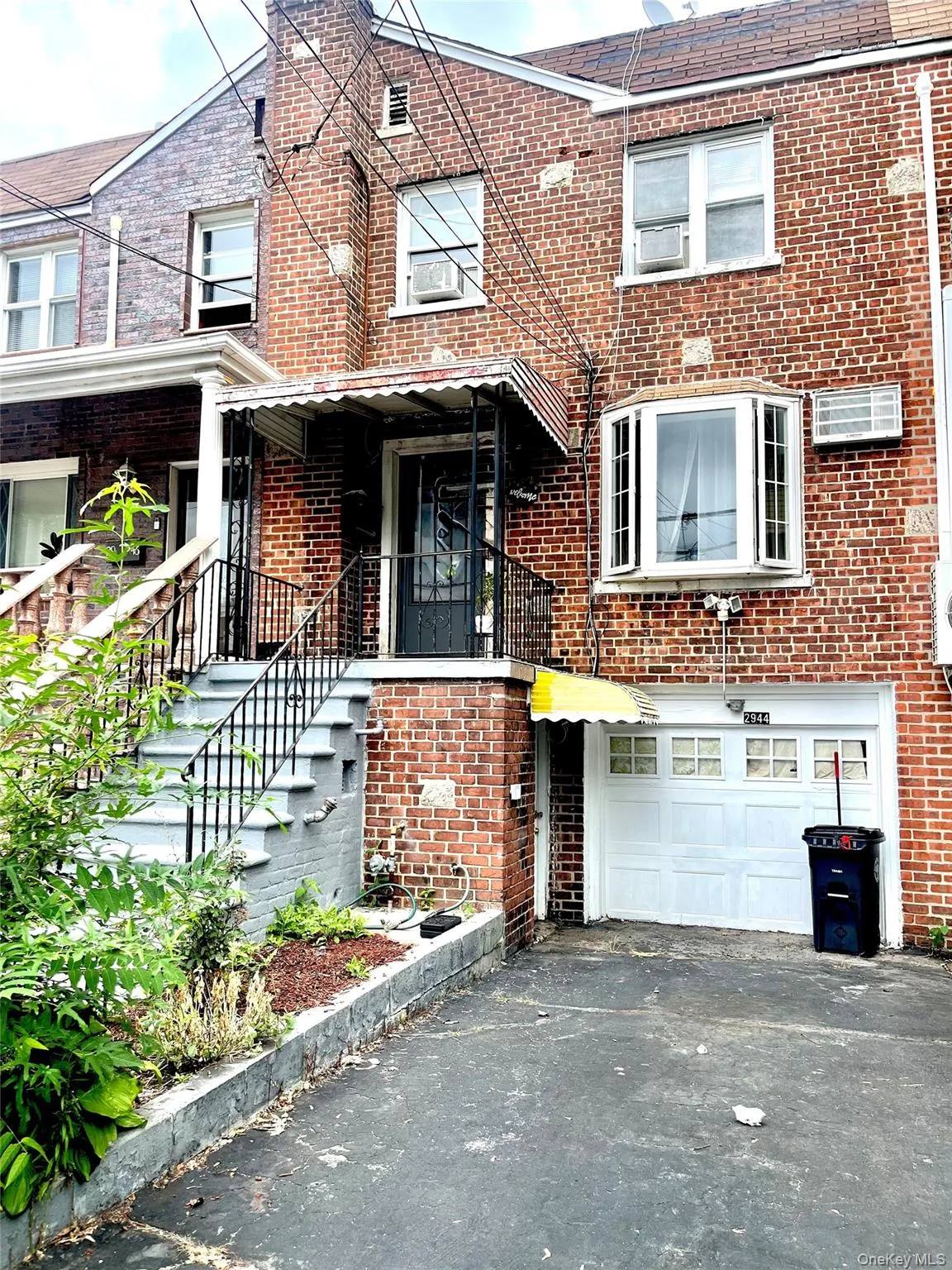 2944 Lurting Avenue, New York, NY, 3 Bedrooms Bedrooms, 8 Rooms Rooms,2 BathroomsBathrooms,Residential,For Rent,Lurting,0,1035533 2944 Lurting Avenue, New York, NY, 3 Bedrooms Bedrooms, 8 Rooms Rooms,2 BathroomsBathrooms,Residential,For Rent,Lurting,0,1035533