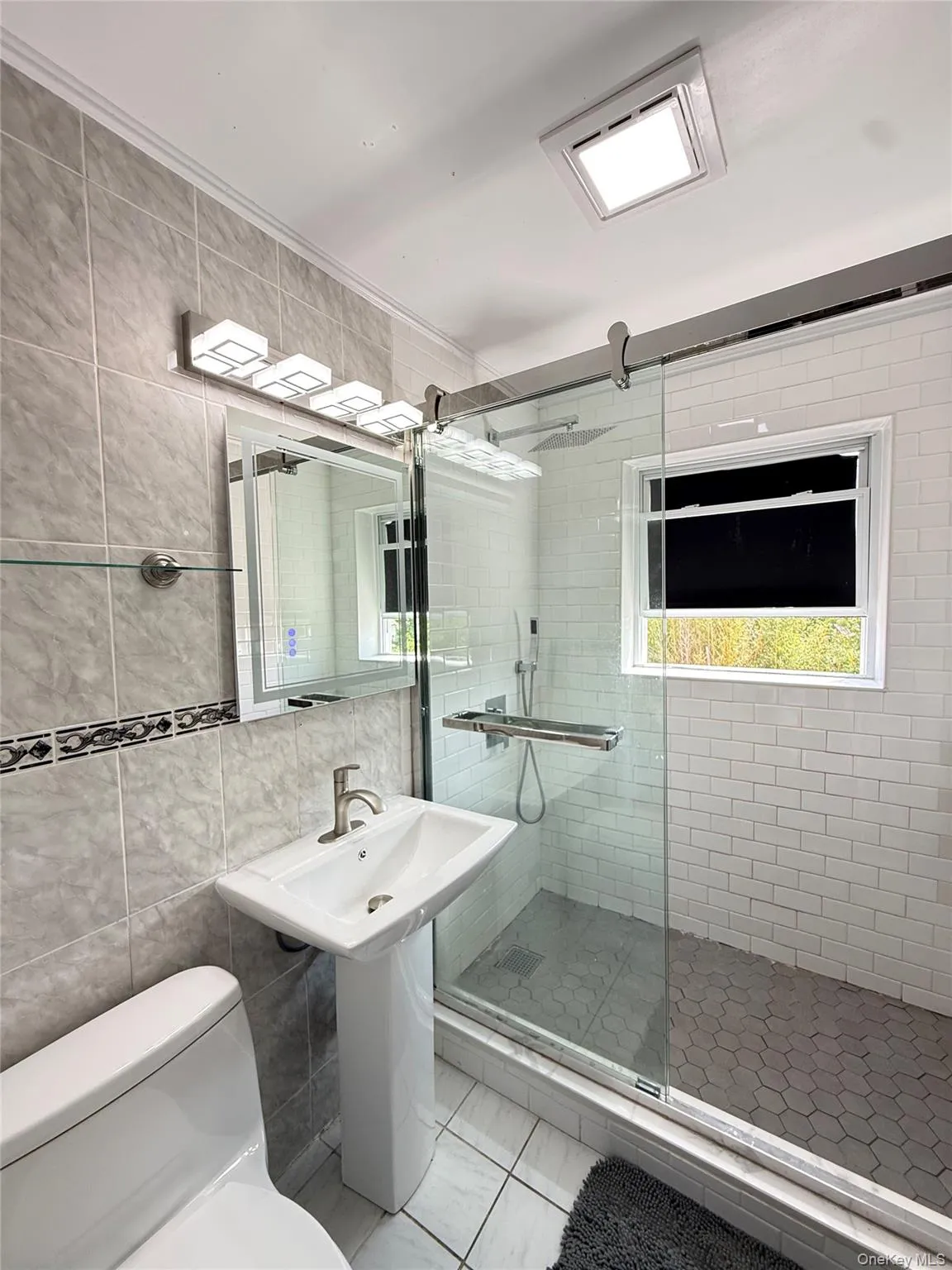2944 Lurting Avenue, New York, NY, 3 Bedrooms Bedrooms, 8 Rooms Rooms,2 BathroomsBathrooms,Residential,For Rent,Lurting,0,1035533 2944 Lurting Avenue, New York, NY, 3 Bedrooms Bedrooms, 8 Rooms Rooms,2 BathroomsBathrooms,Residential,For Rent,Lurting,0,1035533