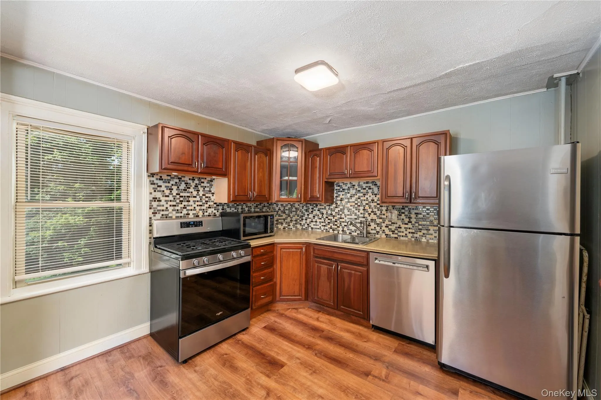 530 Washington Avenue, Fishkill, NY, 3 Bedrooms Bedrooms, 6 Rooms Rooms,2 BathroomsBathrooms,Residential,For Rent,Washington,0,1035535 530 Washington Avenue, Fishkill, NY, 3 Bedrooms Bedrooms, 6 Rooms Rooms,2 BathroomsBathrooms,Residential,For Rent,Washington,0,1035535