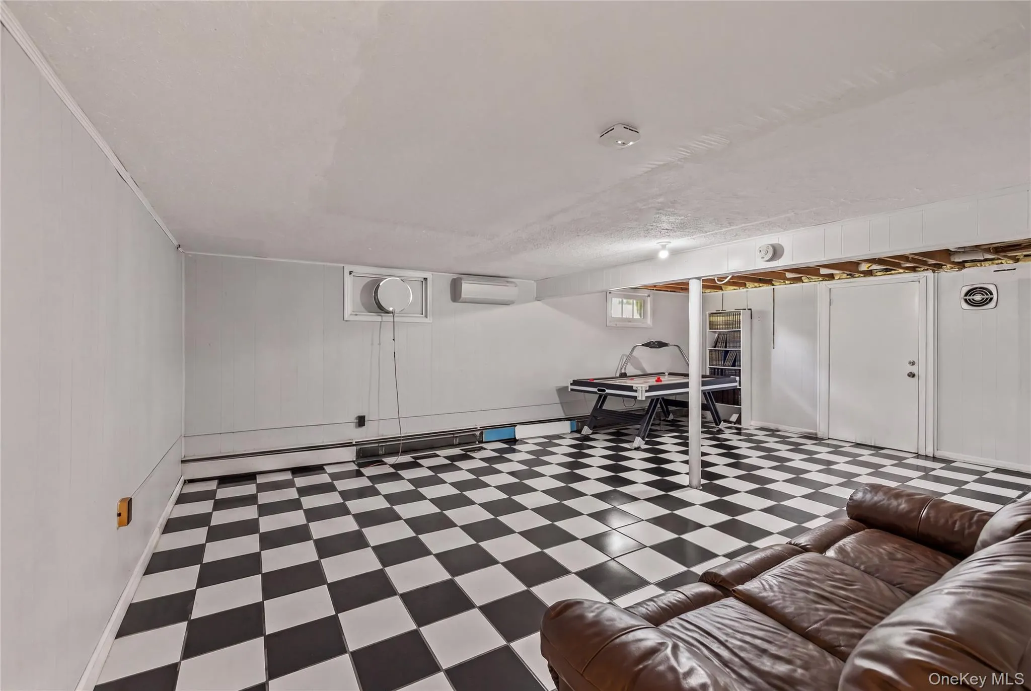 17 Sunset Drive, Ramapo, NY, 5 Bedrooms Bedrooms, 9 Rooms Rooms,3 BathroomsBathrooms,Residential,For Rent,Sunset,0,1035536 17 Sunset Drive, Ramapo, NY, 5 Bedrooms Bedrooms, 9 Rooms Rooms,3 BathroomsBathrooms,Residential,For Rent,Sunset,0,1035536