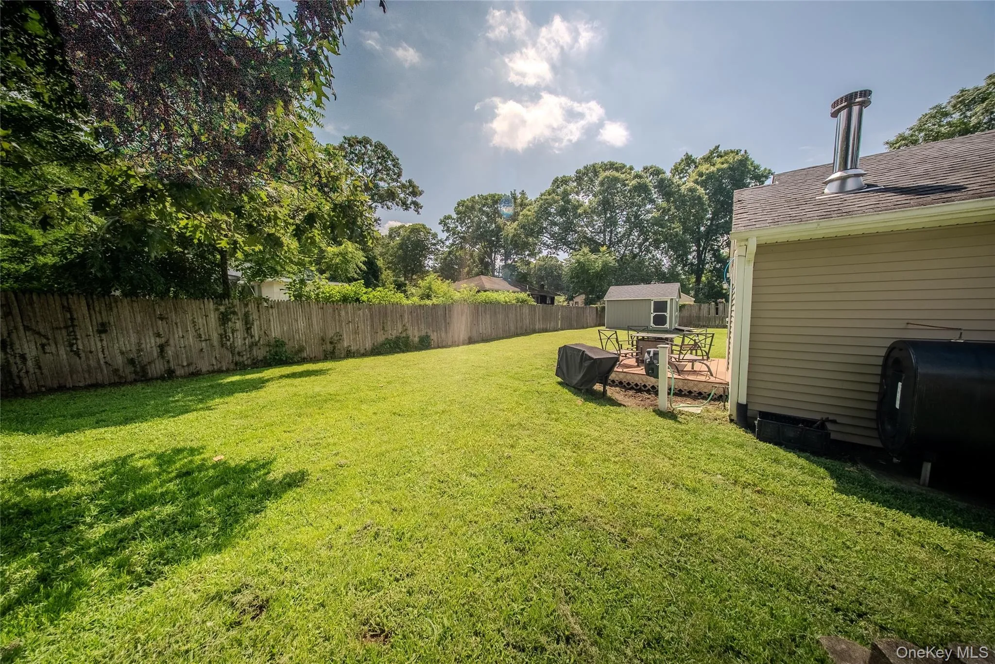 17 Connelly Drive, Brookhaven, NY, 2 Bedrooms Bedrooms, 5 Rooms Rooms,1 BathroomBathrooms,Residential,For Rent,Connelly,0,1035541 17 Connelly Drive, Brookhaven, NY, 2 Bedrooms Bedrooms, 5 Rooms Rooms,1 BathroomBathrooms,Residential,For Rent,Connelly,0,1035541
