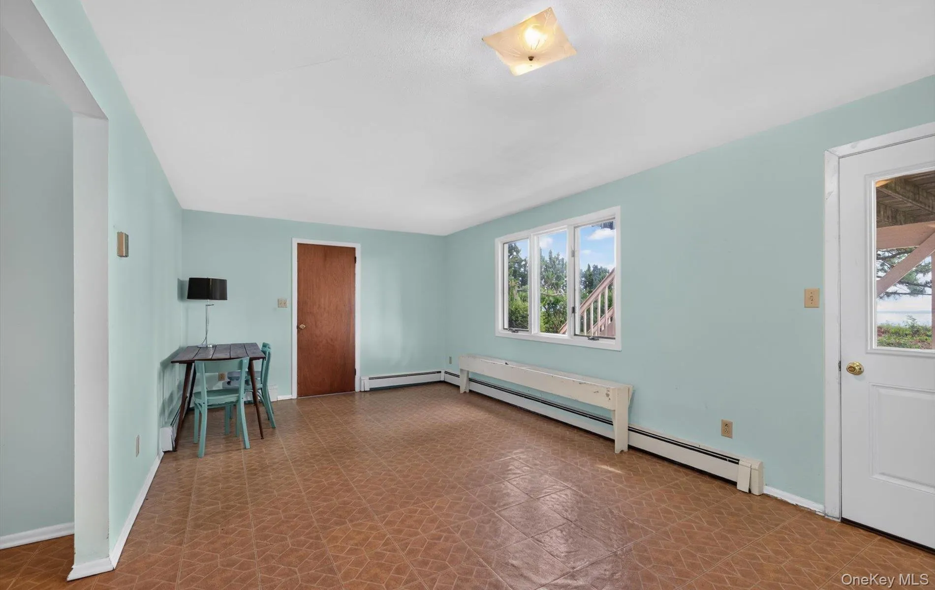 23 Eastland Drive, Glen Cove, NY, 4 Bedrooms Bedrooms, 10 Rooms Rooms,2 BathroomsBathrooms,Residential,For Rent,Eastland,0,1035548 23 Eastland Drive, Glen Cove, NY, 4 Bedrooms Bedrooms, 10 Rooms Rooms,2 BathroomsBathrooms,Residential,For Rent,Eastland,0,1035548
