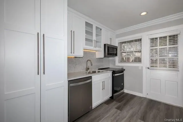 15 Spinnngwheel Road, Oyster Bay, NY, 1 Bedroom Bedrooms, 4 Rooms Rooms,1 BathroomBathrooms,Residential Lease,For Rent,Spinnngwheel,0,1035554 15 Spinnngwheel Road, Oyster Bay, NY, 1 Bedroom Bedrooms, 4 Rooms Rooms,1 BathroomBathrooms,Residential Lease,For Rent,Spinnngwheel,0,1035554