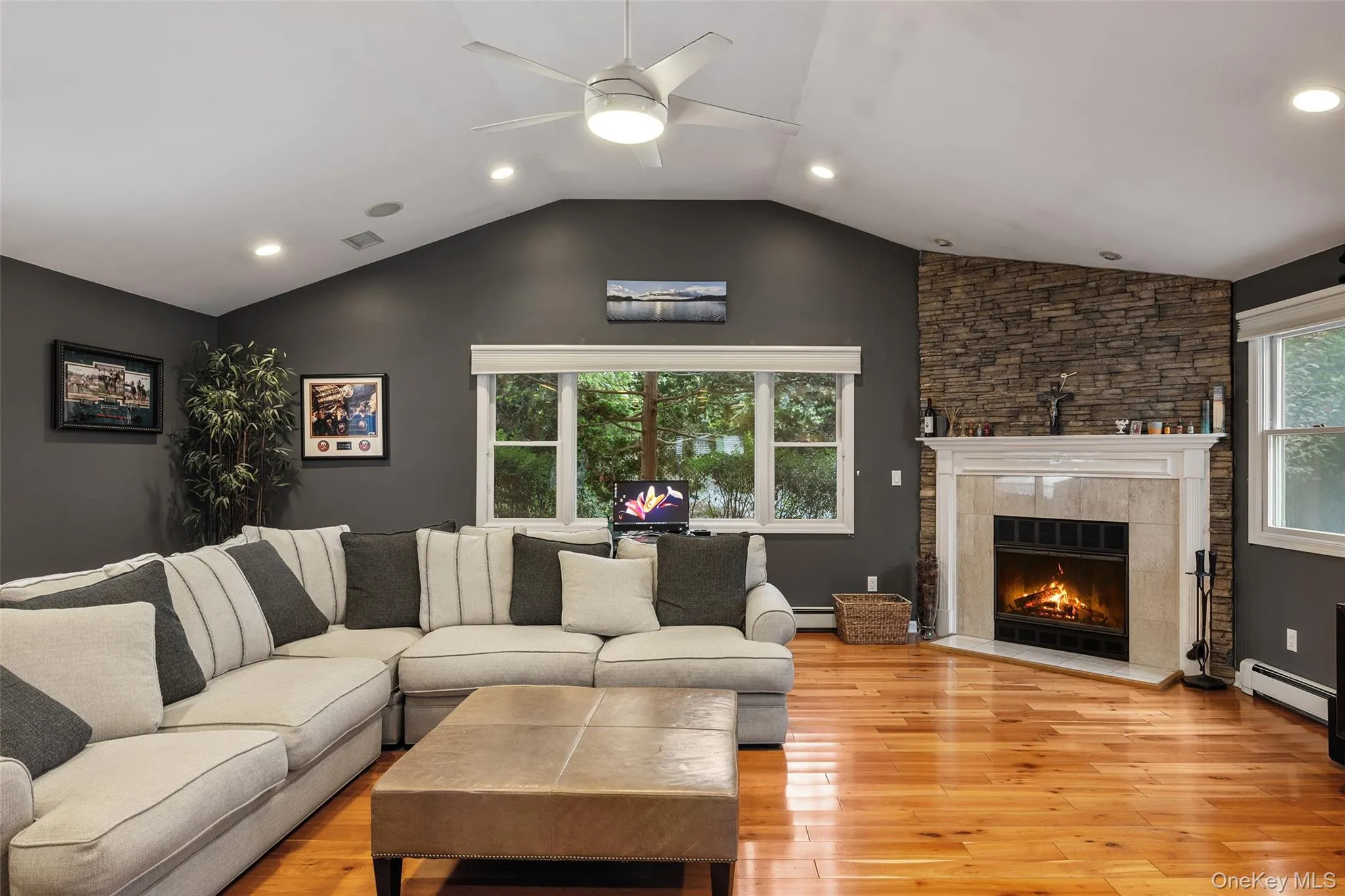 26 Kathleen Drive, Oyster Bay, NY, 4 Bedrooms Bedrooms, 9 Rooms Rooms,3 BathroomsBathrooms,Residential,For Rent,Kathleen,0,1035555 26 Kathleen Drive, Oyster Bay, NY, 4 Bedrooms Bedrooms, 9 Rooms Rooms,3 BathroomsBathrooms,Residential,For Rent,Kathleen,0,1035555