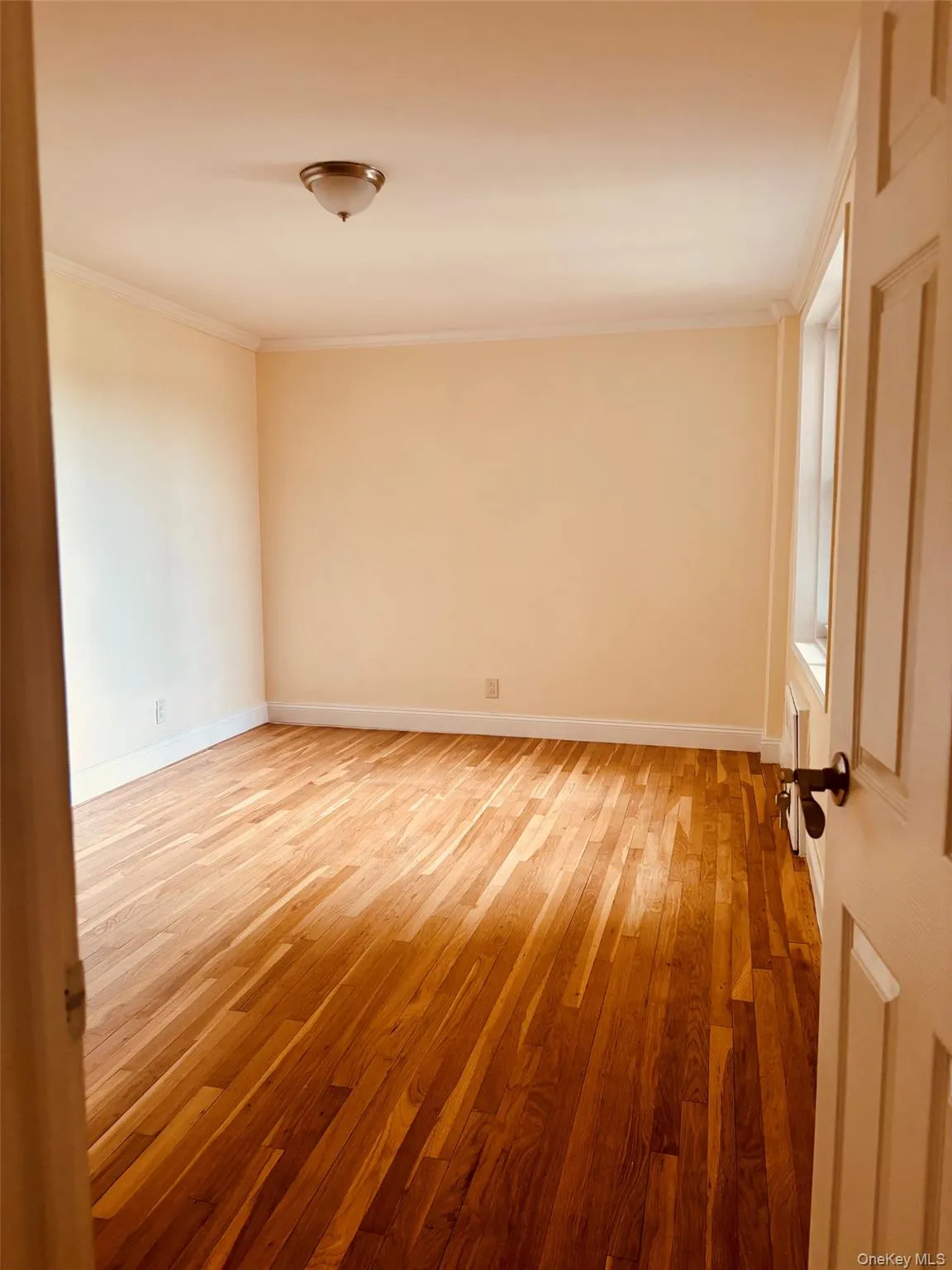 1304 Midland Avenue, Yonkers, NY, 2 Bedrooms Bedrooms, 4 Rooms Rooms,1 BathroomBathrooms,Residential,For Rent,Midland,0,1035558 1304 Midland Avenue, Yonkers, NY, 2 Bedrooms Bedrooms, 4 Rooms Rooms,1 BathroomBathrooms,Residential,For Rent,Midland,0,1035558