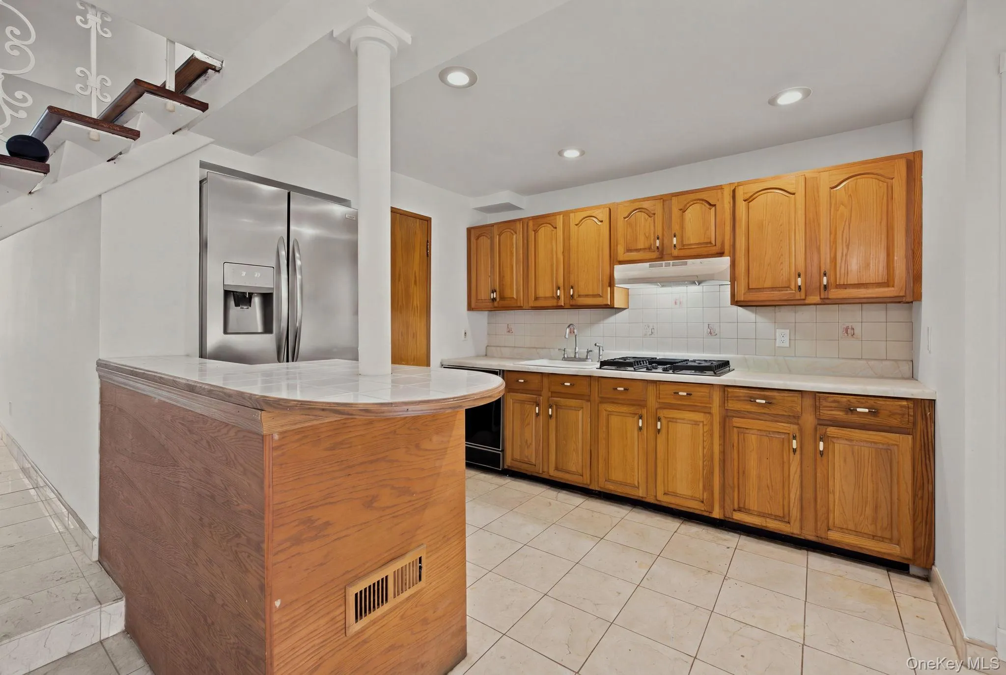 100-06 133rd Avenue, New York, NY, 4 Bedrooms Bedrooms, 7 Rooms Rooms,1 BathroomBathrooms,Residential,For Rent,133rd,0,1035559 100-06 133rd Avenue, New York, NY, 4 Bedrooms Bedrooms, 7 Rooms Rooms,1 BathroomBathrooms,Residential,For Rent,133rd,0,1035559