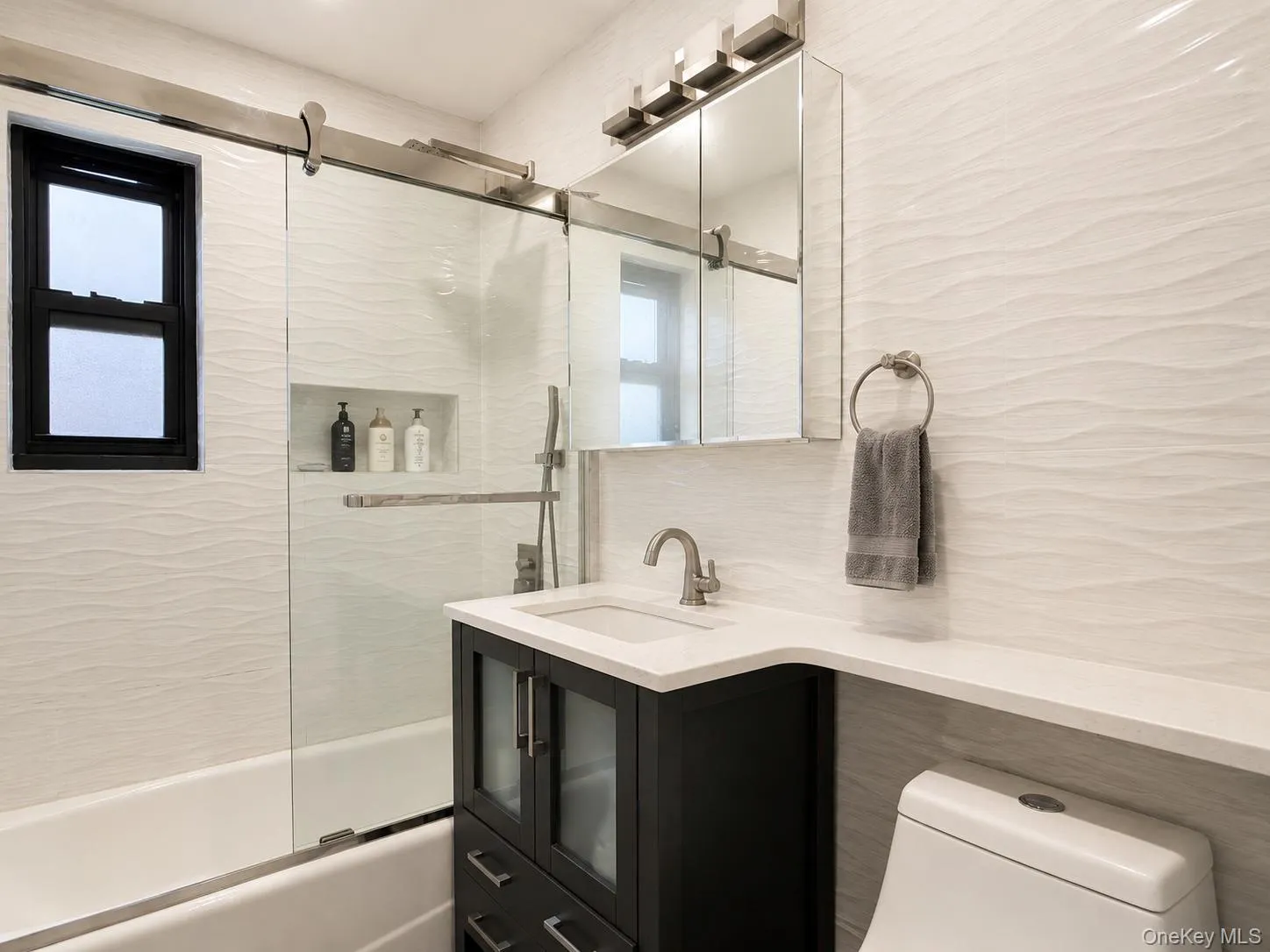 16028 16th Avenue, New York, NY, 2 Bedrooms Bedrooms, 5 Rooms Rooms,1 BathroomBathrooms,Residential,For Rent,16th,0,1035560 16028 16th Avenue, New York, NY, 2 Bedrooms Bedrooms, 5 Rooms Rooms,1 BathroomBathrooms,Residential,For Rent,16th,0,1035560
