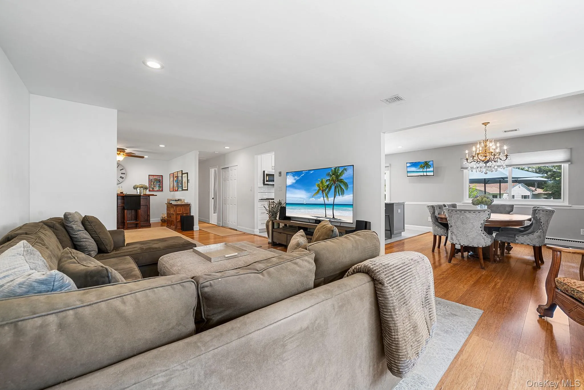 11 Pimlico Drive, Smithtown, NY, 3 Bedrooms Bedrooms, 7 Rooms Rooms,2 BathroomsBathrooms,Residential,For Rent,Pimlico,0,1035561 11 Pimlico Drive, Smithtown, NY, 3 Bedrooms Bedrooms, 7 Rooms Rooms,2 BathroomsBathrooms,Residential,For Rent,Pimlico,0,1035561