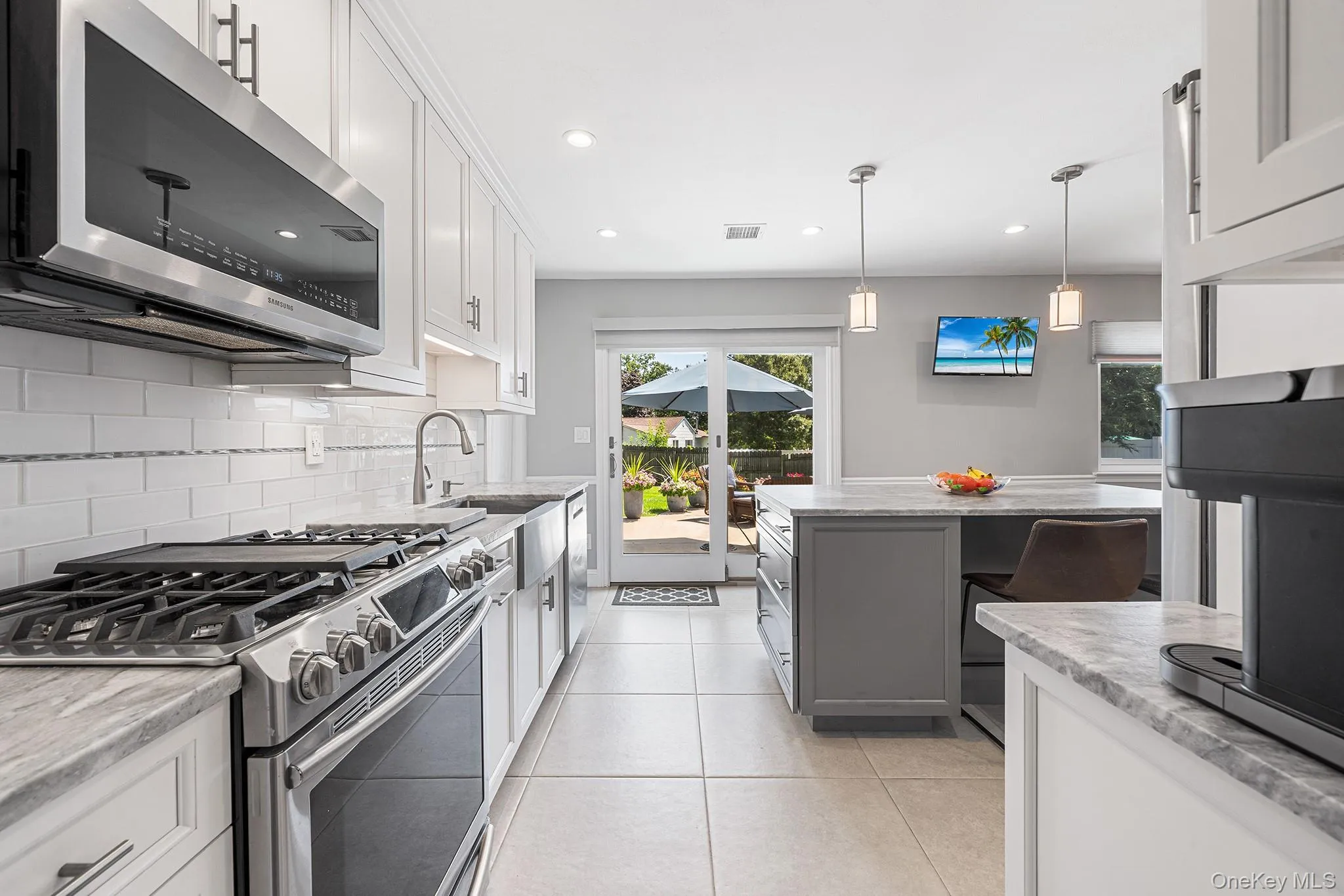 11 Pimlico Drive, Smithtown, NY, 3 Bedrooms Bedrooms, 7 Rooms Rooms,2 BathroomsBathrooms,Residential,For Rent,Pimlico,0,1035561 11 Pimlico Drive, Smithtown, NY, 3 Bedrooms Bedrooms, 7 Rooms Rooms,2 BathroomsBathrooms,Residential,For Rent,Pimlico,0,1035561