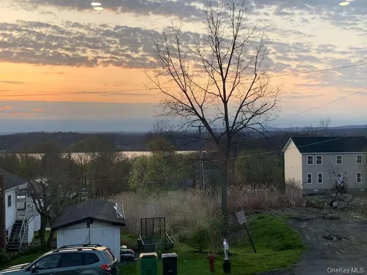96 Orange Street, Marlboro, NY, 3 Bedrooms Bedrooms, 6 Rooms Rooms,1 BathroomBathrooms,Residential Lease,For Rent,Orange,0,1035567 96 Orange Street, Marlboro, NY, 3 Bedrooms Bedrooms, 6 Rooms Rooms,1 BathroomBathrooms,Residential Lease,For Rent,Orange,0,1035567