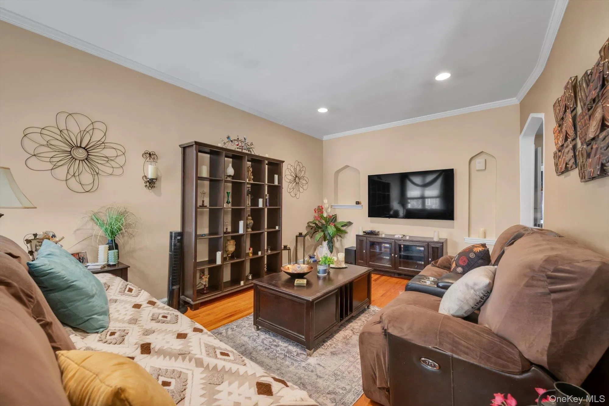 14617 58th Road, New York, NY, 2 Bedrooms Bedrooms, 5 Rooms Rooms,2 BathroomsBathrooms,Residential,For Rent,58th,0,1035570 14617 58th Road, New York, NY, 2 Bedrooms Bedrooms, 5 Rooms Rooms,2 BathroomsBathrooms,Residential,For Rent,58th,0,1035570