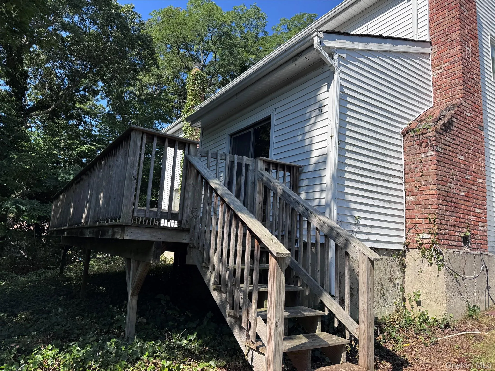 16 Herrick Avenue, Huntington, NY, 4 Bedrooms Bedrooms, 12 Rooms Rooms,2 BathroomsBathrooms,Residential,For Rent,Herrick,0,1035572 16 Herrick Avenue, Huntington, NY, 4 Bedrooms Bedrooms, 12 Rooms Rooms,2 BathroomsBathrooms,Residential,For Rent,Herrick,0,1035572