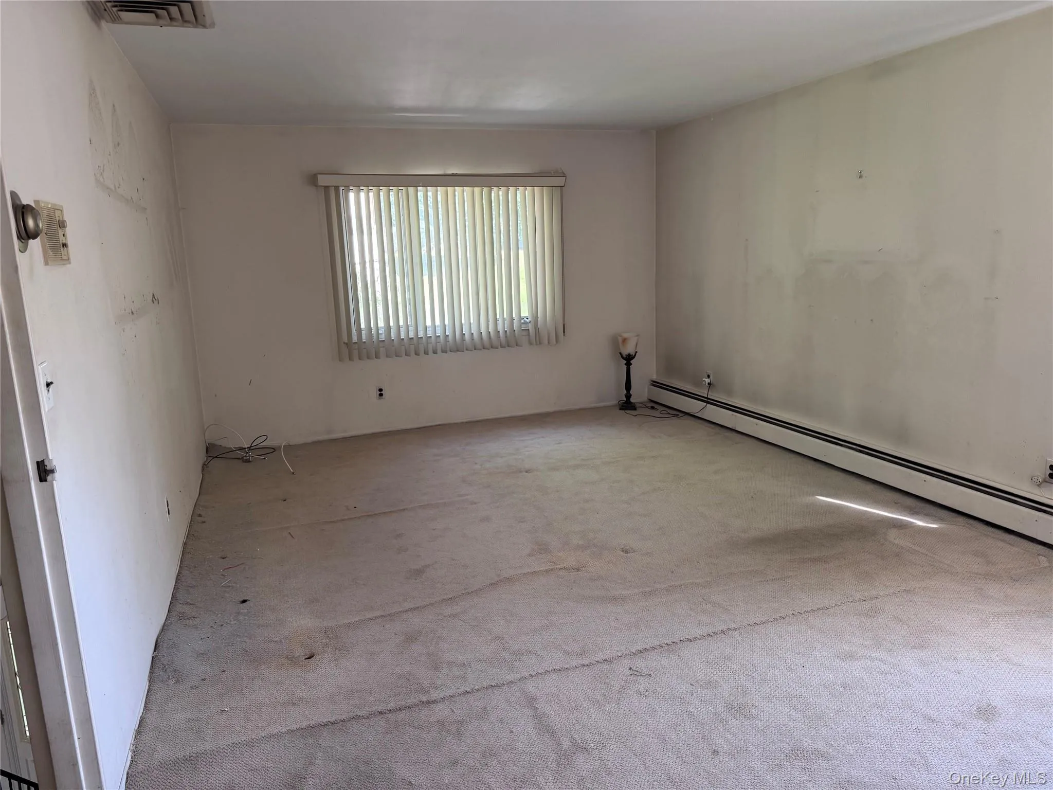 16 Herrick Avenue, Huntington, NY, 4 Bedrooms Bedrooms, 12 Rooms Rooms,2 BathroomsBathrooms,Residential,For Rent,Herrick,0,1035572 16 Herrick Avenue, Huntington, NY, 4 Bedrooms Bedrooms, 12 Rooms Rooms,2 BathroomsBathrooms,Residential,For Rent,Herrick,0,1035572