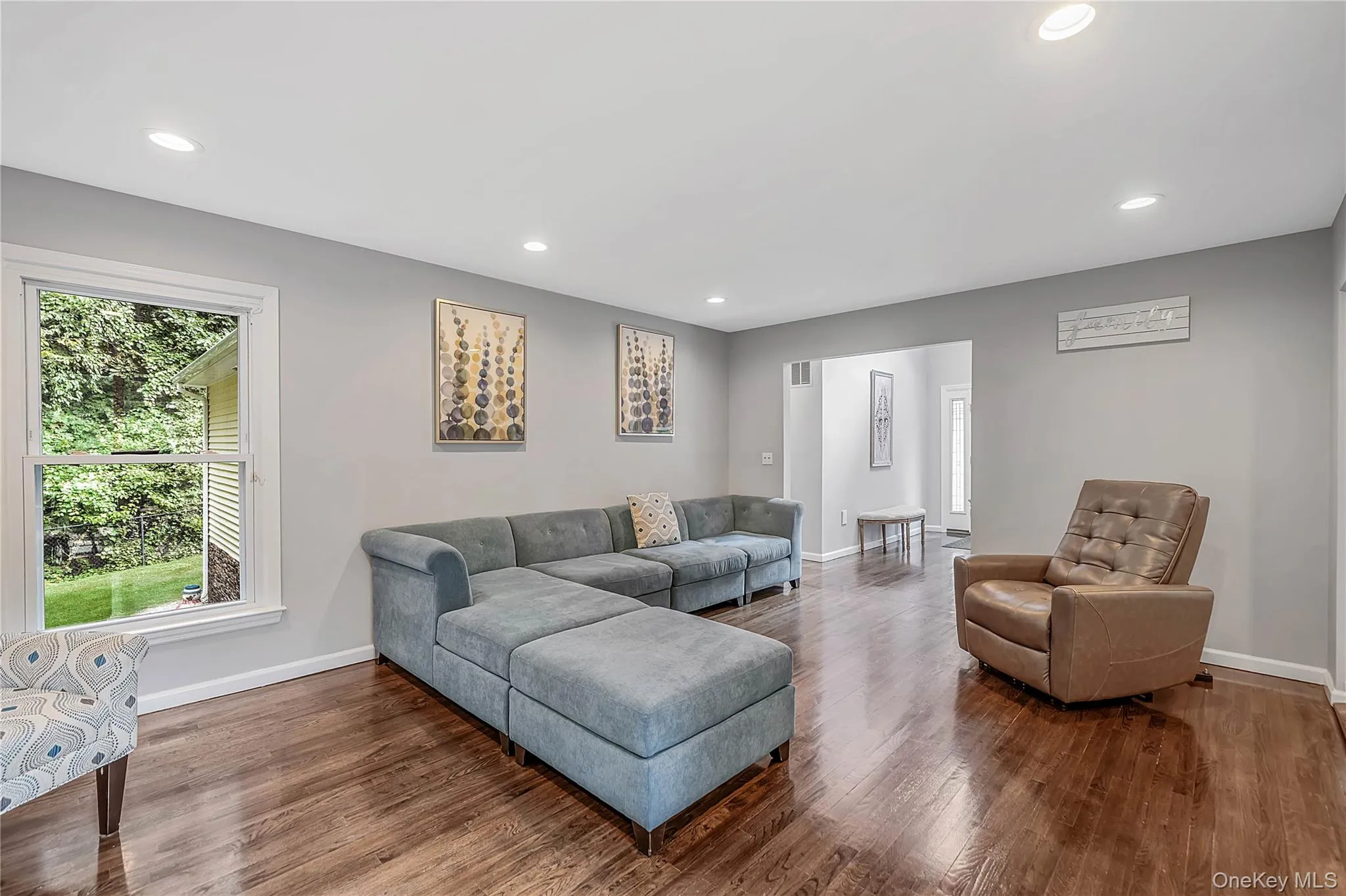 10 Williamsburg Drive, Smithtown, NY, 4 Bedrooms Bedrooms, 8 Rooms Rooms,3 BathroomsBathrooms,Residential,For Rent,Williamsburg,0,1035573 10 Williamsburg Drive, Smithtown, NY, 4 Bedrooms Bedrooms, 8 Rooms Rooms,3 BathroomsBathrooms,Residential,For Rent,Williamsburg,0,1035573