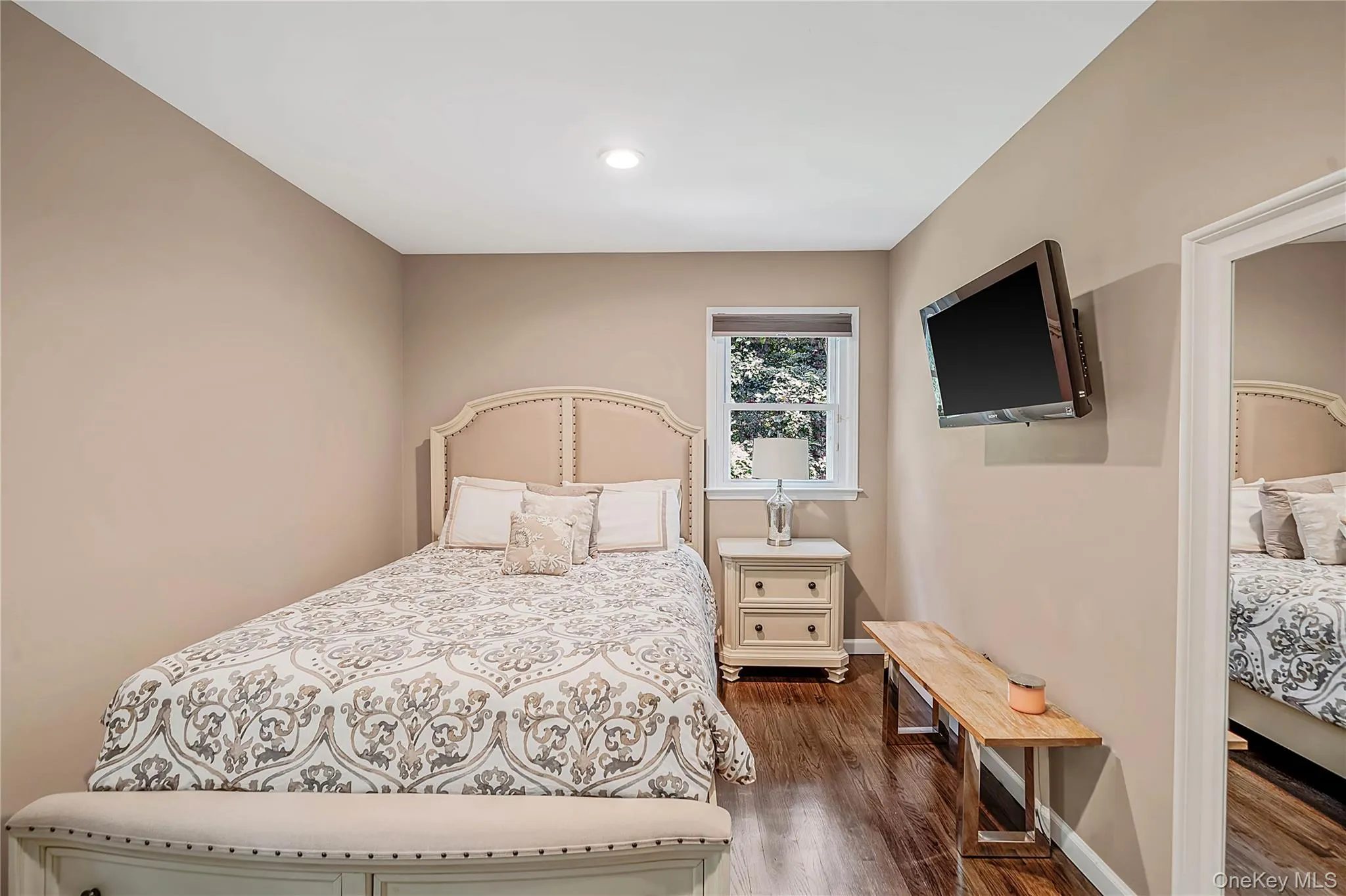 10 Williamsburg Drive, Smithtown, NY, 4 Bedrooms Bedrooms, 8 Rooms Rooms,3 BathroomsBathrooms,Residential,For Rent,Williamsburg,0,1035573 10 Williamsburg Drive, Smithtown, NY, 4 Bedrooms Bedrooms, 8 Rooms Rooms,3 BathroomsBathrooms,Residential,For Rent,Williamsburg,0,1035573
