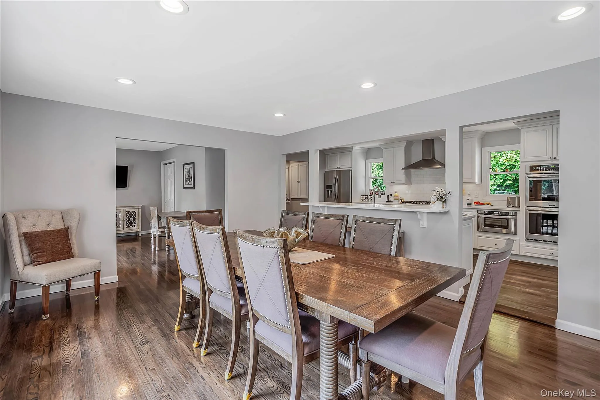10 Williamsburg Drive, Smithtown, NY, 4 Bedrooms Bedrooms, 8 Rooms Rooms,3 BathroomsBathrooms,Residential,For Rent,Williamsburg,0,1035573 10 Williamsburg Drive, Smithtown, NY, 4 Bedrooms Bedrooms, 8 Rooms Rooms,3 BathroomsBathrooms,Residential,For Rent,Williamsburg,0,1035573