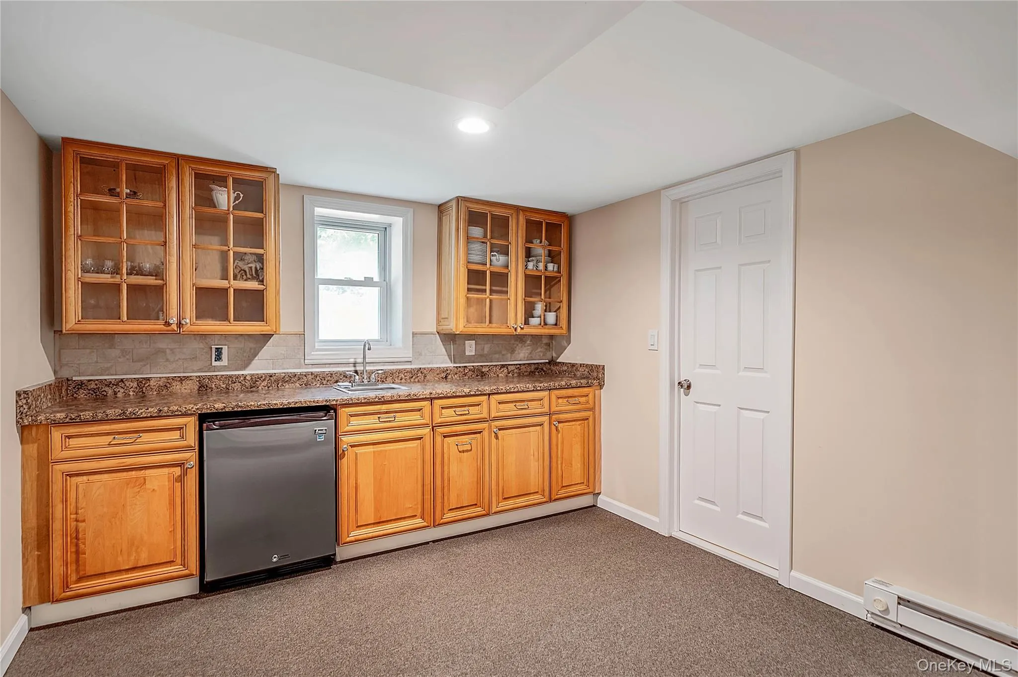 10 Williamsburg Drive, Smithtown, NY, 4 Bedrooms Bedrooms, 8 Rooms Rooms,3 BathroomsBathrooms,Residential,For Rent,Williamsburg,0,1035573 10 Williamsburg Drive, Smithtown, NY, 4 Bedrooms Bedrooms, 8 Rooms Rooms,3 BathroomsBathrooms,Residential,For Rent,Williamsburg,0,1035573
