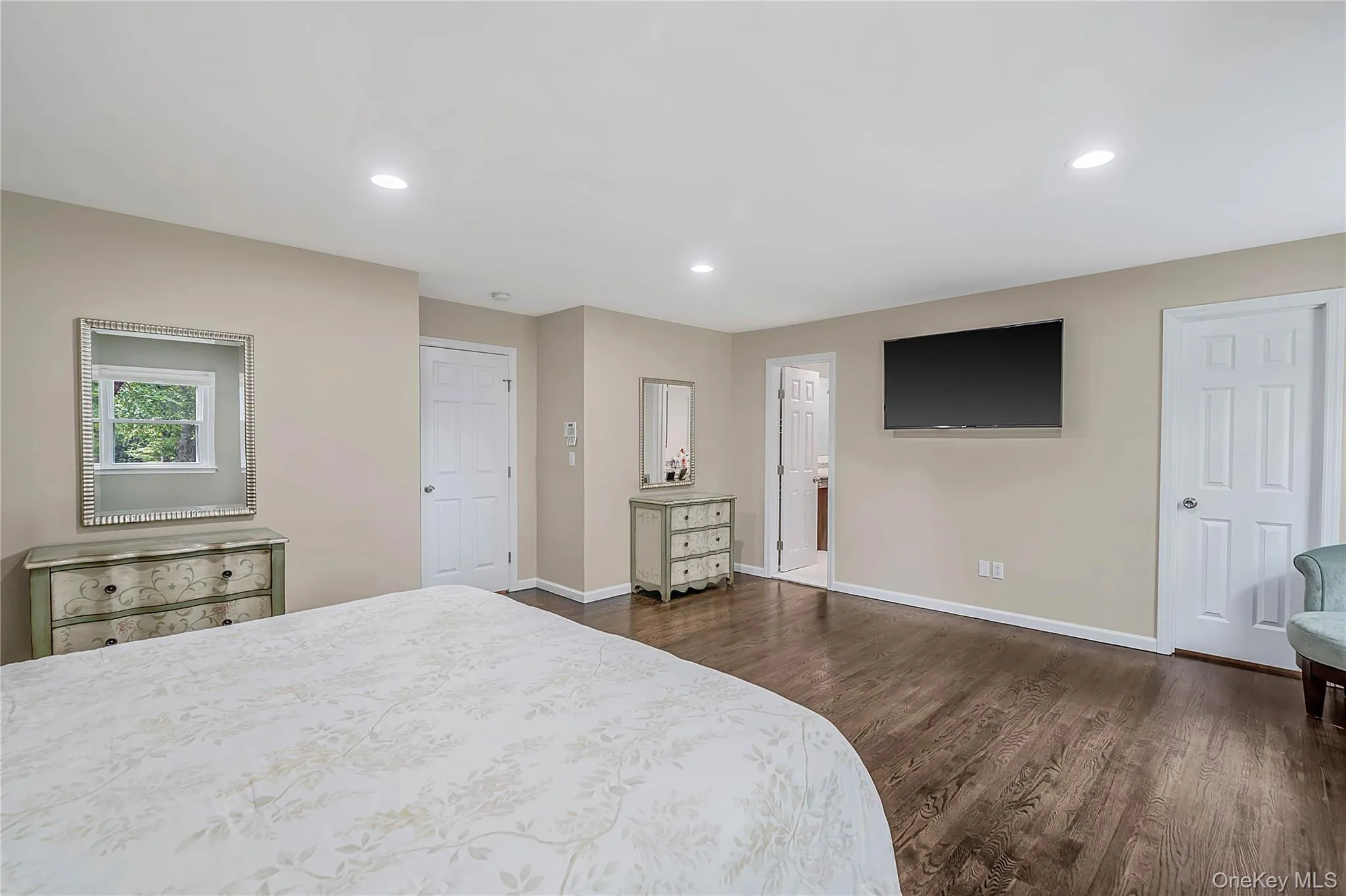 10 Williamsburg Drive, Smithtown, NY, 4 Bedrooms Bedrooms, 8 Rooms Rooms,3 BathroomsBathrooms,Residential,For Rent,Williamsburg,0,1035573 10 Williamsburg Drive, Smithtown, NY, 4 Bedrooms Bedrooms, 8 Rooms Rooms,3 BathroomsBathrooms,Residential,For Rent,Williamsburg,0,1035573