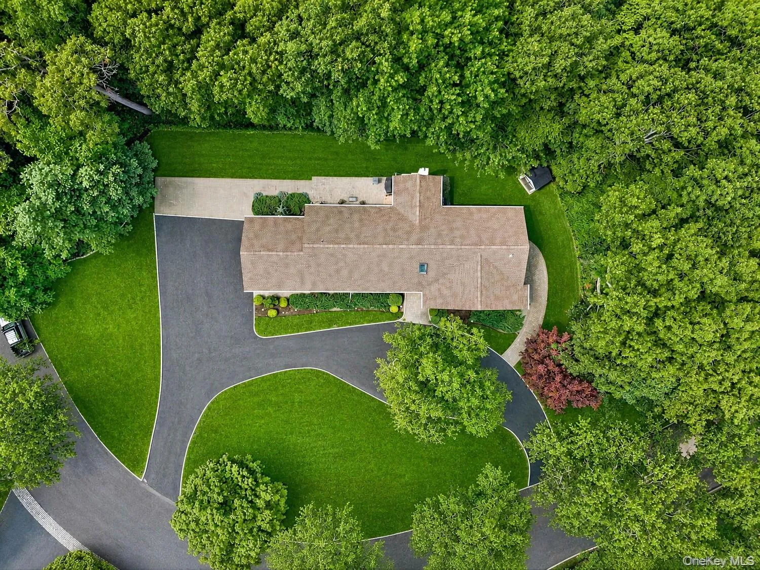10 Williamsburg Drive, Smithtown, NY, 4 Bedrooms Bedrooms, 8 Rooms Rooms,3 BathroomsBathrooms,Residential,For Rent,Williamsburg,0,1035573 10 Williamsburg Drive, Smithtown, NY, 4 Bedrooms Bedrooms, 8 Rooms Rooms,3 BathroomsBathrooms,Residential,For Rent,Williamsburg,0,1035573