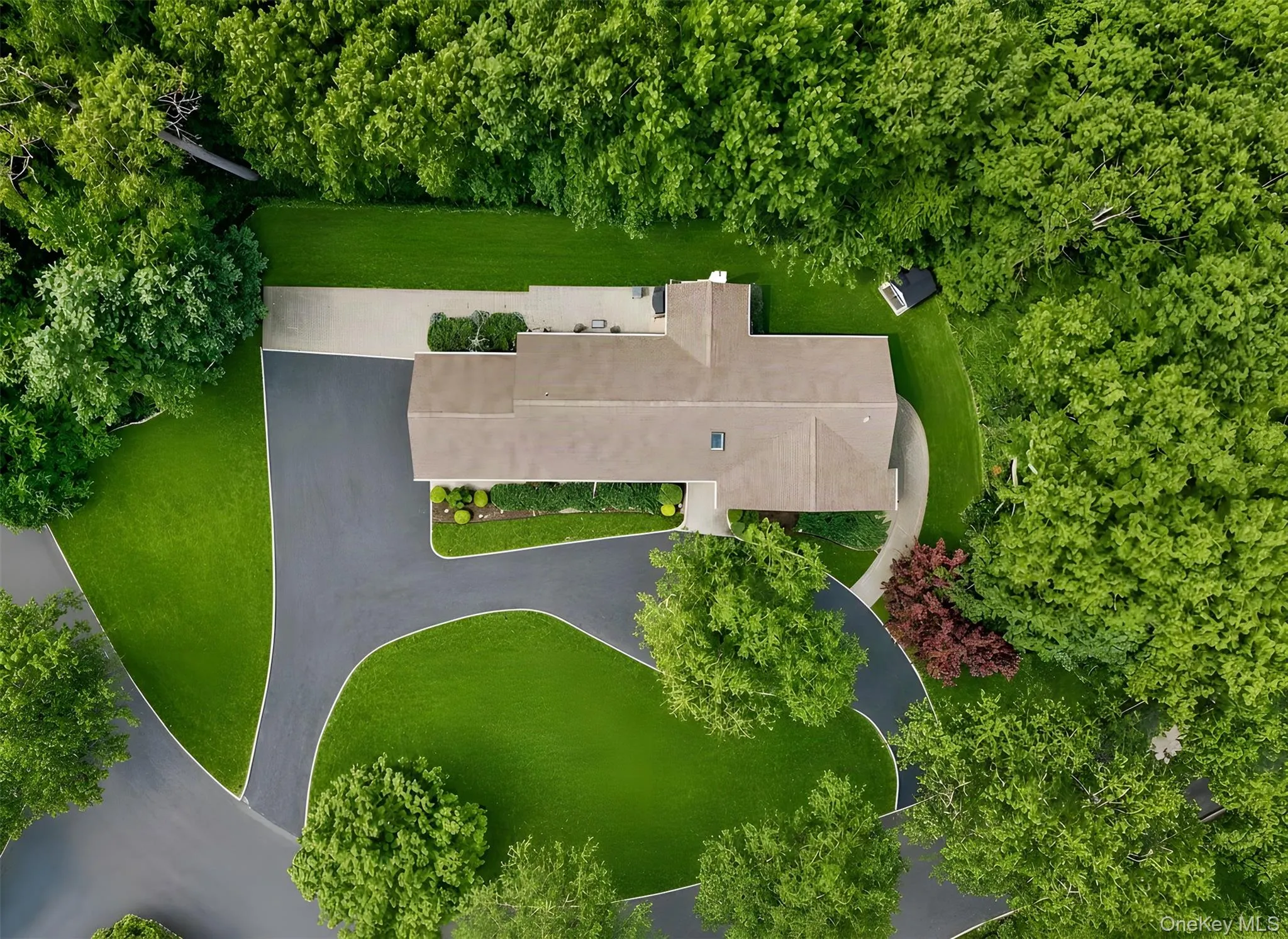 10 Williamsburg Drive, Smithtown, NY, 4 Bedrooms Bedrooms, 8 Rooms Rooms,3 BathroomsBathrooms,Residential,For Rent,Williamsburg,0,1035573 10 Williamsburg Drive, Smithtown, NY, 4 Bedrooms Bedrooms, 8 Rooms Rooms,3 BathroomsBathrooms,Residential,For Rent,Williamsburg,0,1035573
