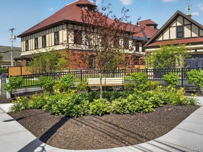 122 Regent Street, Saratoga Springs, NY, 3 Bedrooms Bedrooms, 7 Rooms Rooms,2 BathroomsBathrooms,Residential,For Rent,Regent,0,1035579 122 Regent Street, Saratoga Springs, NY, 3 Bedrooms Bedrooms, 7 Rooms Rooms,2 BathroomsBathrooms,Residential,For Rent,Regent,0,1035579