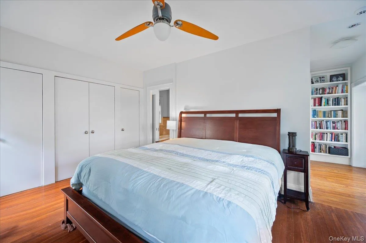 2727 Netherland Avenue, New York, NY, 4 Bedrooms Bedrooms, 7 Rooms Rooms,3 BathroomsBathrooms,Residential,For Rent,Netherland,0,1035581 2727 Netherland Avenue, New York, NY, 4 Bedrooms Bedrooms, 7 Rooms Rooms,3 BathroomsBathrooms,Residential,For Rent,Netherland,0,1035581