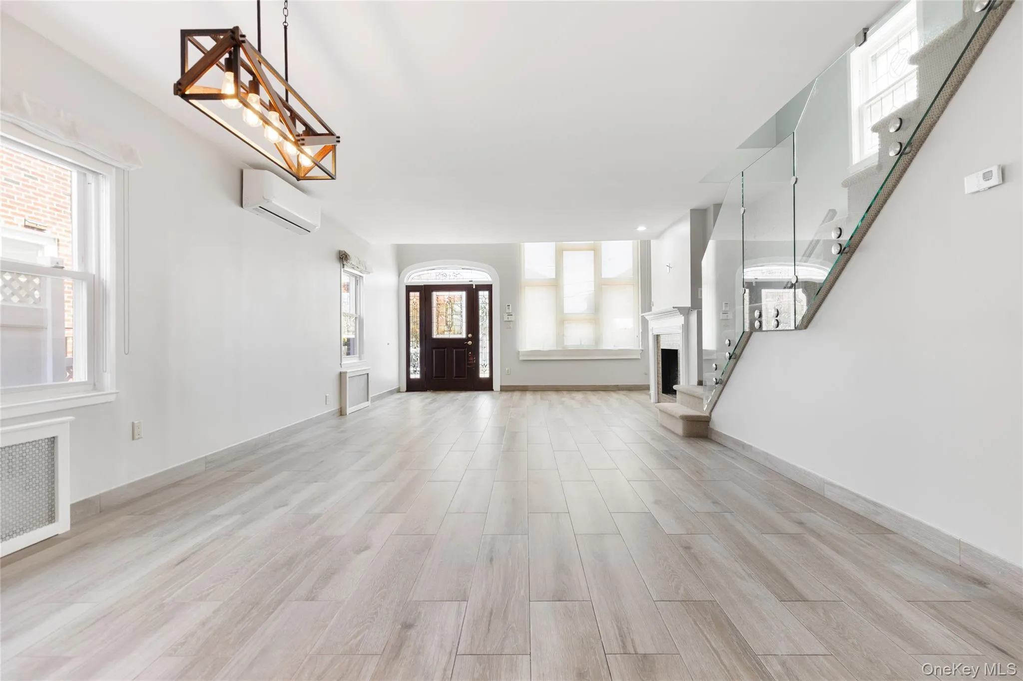 191 Beach 140th Street, New York, NY, 3 Bedrooms Bedrooms, 5 Rooms Rooms,2 BathroomsBathrooms,Residential Lease,For Rent,Beach 140th,0,1035583 191 Beach 140th Street, New York, NY, 3 Bedrooms Bedrooms, 5 Rooms Rooms,2 BathroomsBathrooms,Residential Lease,For Rent,Beach 140th,0,1035583