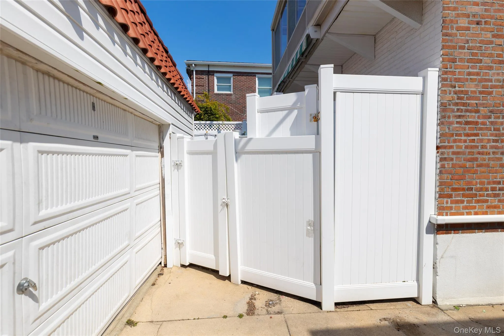 191 Beach 140th Street, New York, NY, 3 Bedrooms Bedrooms, 5 Rooms Rooms,2 BathroomsBathrooms,Residential Lease,For Rent,Beach 140th,0,1035583 191 Beach 140th Street, New York, NY, 3 Bedrooms Bedrooms, 5 Rooms Rooms,2 BathroomsBathrooms,Residential Lease,For Rent,Beach 140th,0,1035583