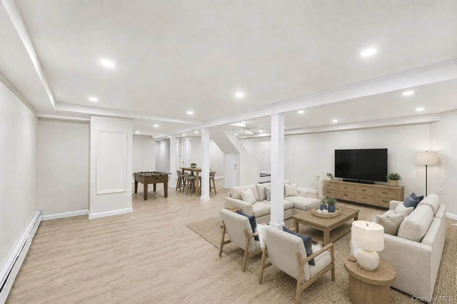 10 York Street, Oyster Bay, NY, 4 Bedrooms Bedrooms, 8 Rooms Rooms,3 BathroomsBathrooms,Residential,For Rent,York,0,1035586 10 York Street, Oyster Bay, NY, 4 Bedrooms Bedrooms, 8 Rooms Rooms,3 BathroomsBathrooms,Residential,For Rent,York,0,1035586