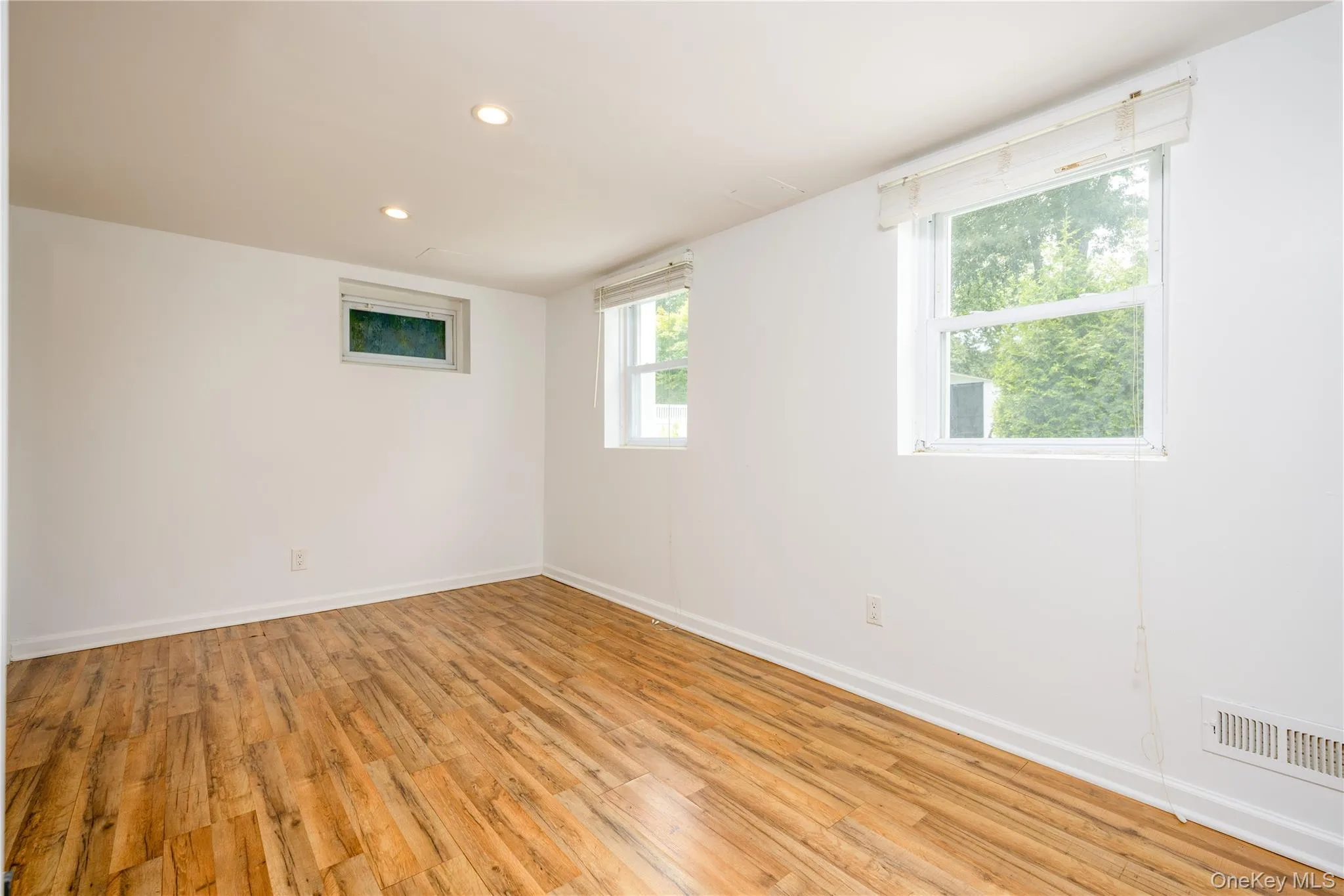 395 Ehrhardt Road, Orangetown, NY, 3 Bedrooms Bedrooms, 10 Rooms Rooms,2 BathroomsBathrooms,Residential,For Rent,Ehrhardt,0,1035587 395 Ehrhardt Road, Orangetown, NY, 3 Bedrooms Bedrooms, 10 Rooms Rooms,2 BathroomsBathrooms,Residential,For Rent,Ehrhardt,0,1035587