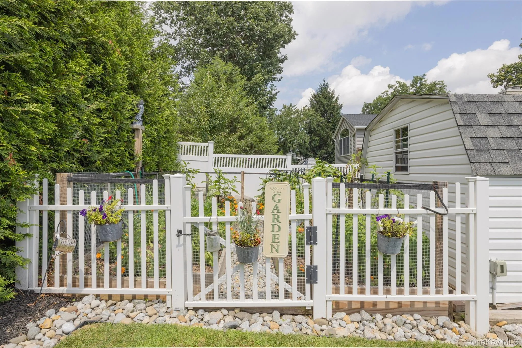 395 Ehrhardt Road, Orangetown, NY, 3 Bedrooms Bedrooms, 10 Rooms Rooms,2 BathroomsBathrooms,Residential,For Rent,Ehrhardt,0,1035587 395 Ehrhardt Road, Orangetown, NY, 3 Bedrooms Bedrooms, 10 Rooms Rooms,2 BathroomsBathrooms,Residential,For Rent,Ehrhardt,0,1035587