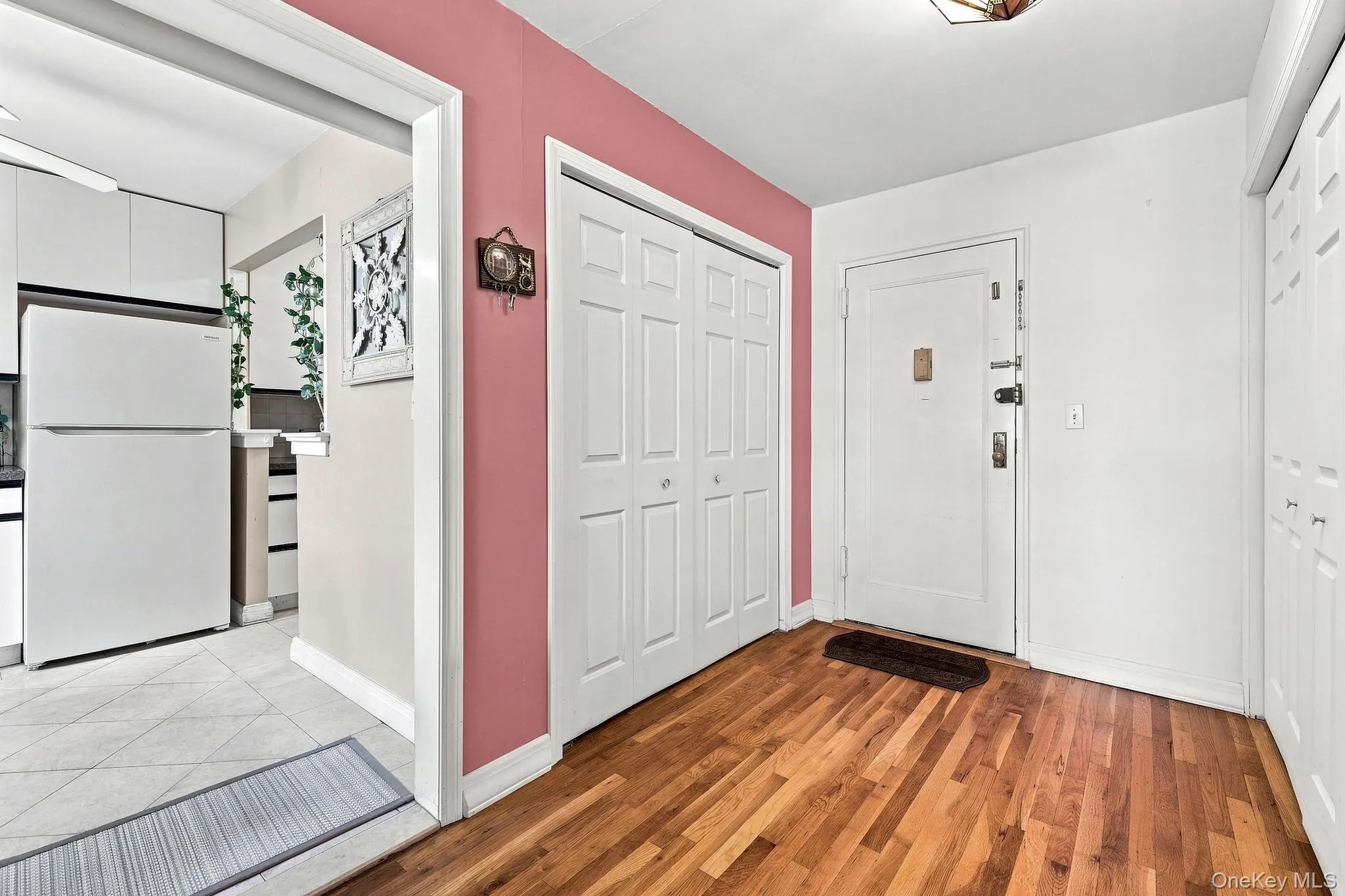 10 Franklin Avenue, White Plains, NY, 1 Bedroom Bedrooms, 3 Rooms Rooms,1 BathroomBathrooms,Residential,For Rent,Franklin,0,1035588 10 Franklin Avenue, White Plains, NY, 1 Bedroom Bedrooms, 3 Rooms Rooms,1 BathroomBathrooms,Residential,For Rent,Franklin,0,1035588
