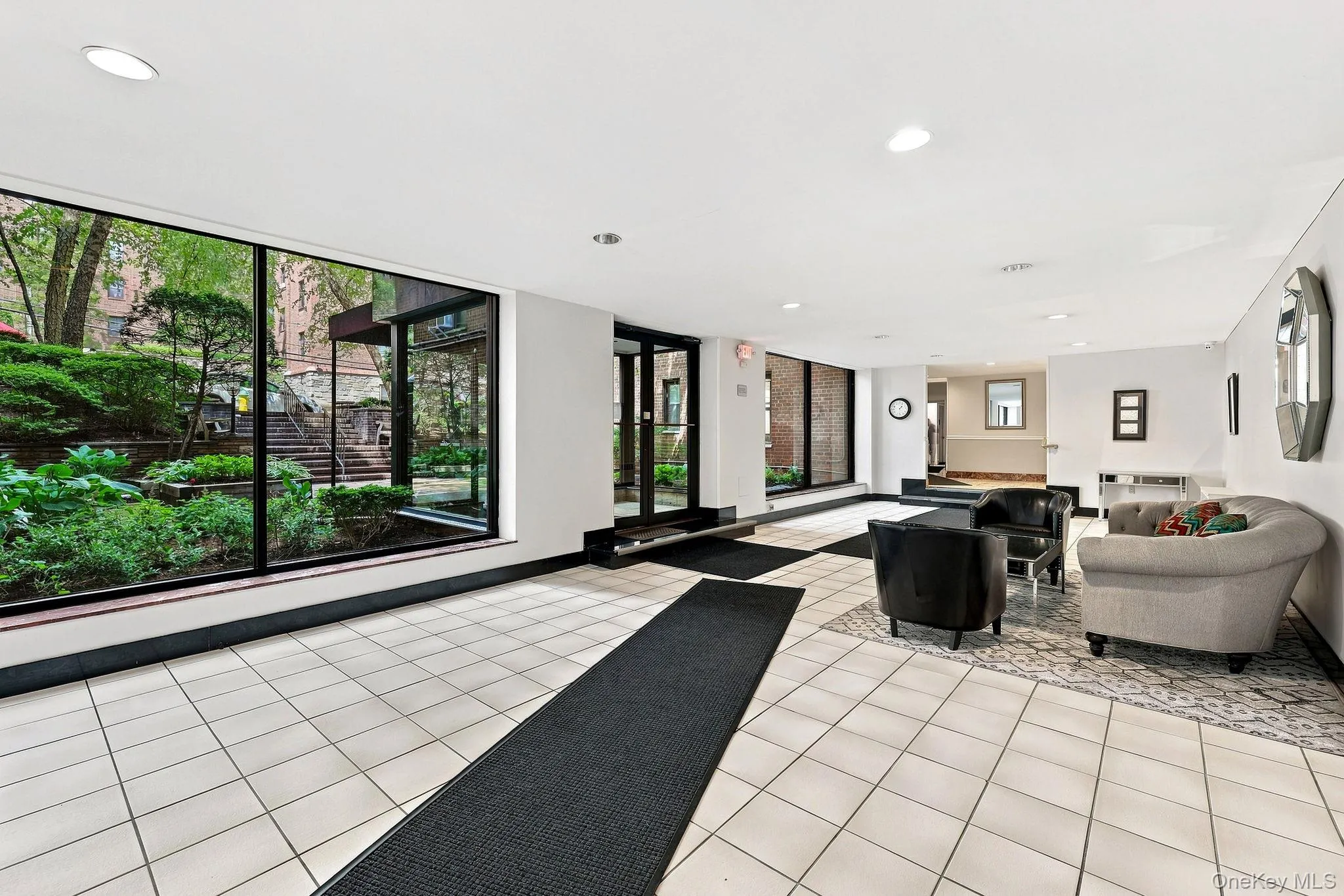 10 Franklin Avenue, White Plains, NY, 1 Bedroom Bedrooms, 3 Rooms Rooms,1 BathroomBathrooms,Residential,For Rent,Franklin,0,1035588 10 Franklin Avenue, White Plains, NY, 1 Bedroom Bedrooms, 3 Rooms Rooms,1 BathroomBathrooms,Residential,For Rent,Franklin,0,1035588