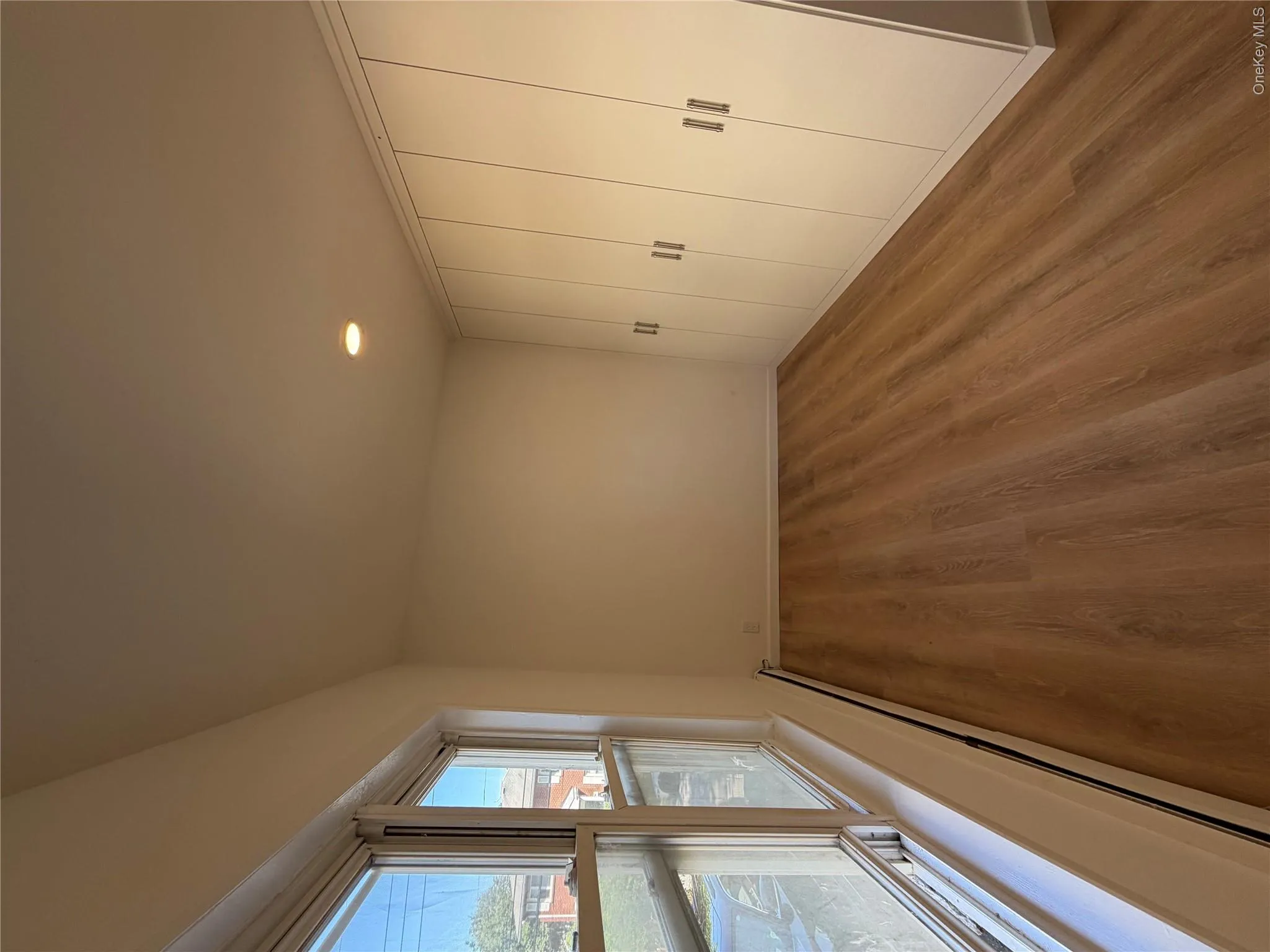 23 Mansion Avenue, Yonkers, NY, 3 Bedroom Bedrooms, 6 Room Rooms,1 BathroomBathrooms,Residential Lease,For Rent,Mansion,0,1035589 23 Mansion Avenue, Yonkers, NY, 3 Bedroom Bedrooms, 6 Room Rooms,1 BathroomBathrooms,Residential Lease,For Rent,Mansion,0,1035589