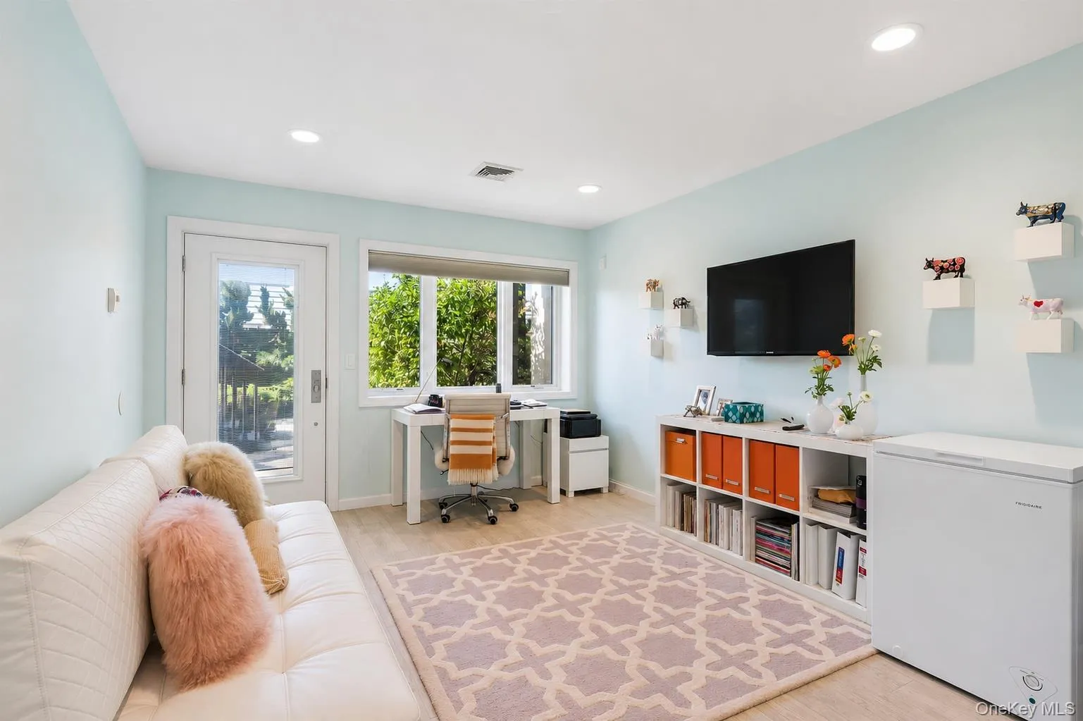 623 Oceanfront, Long Beach, NY, 2 Bedrooms Bedrooms, 7 Rooms Rooms,2 BathroomsBathrooms,Residential,For Rent,Oceanfront,0,1035590 623 Oceanfront, Long Beach, NY, 2 Bedrooms Bedrooms, 7 Rooms Rooms,2 BathroomsBathrooms,Residential,For Rent,Oceanfront,0,1035590