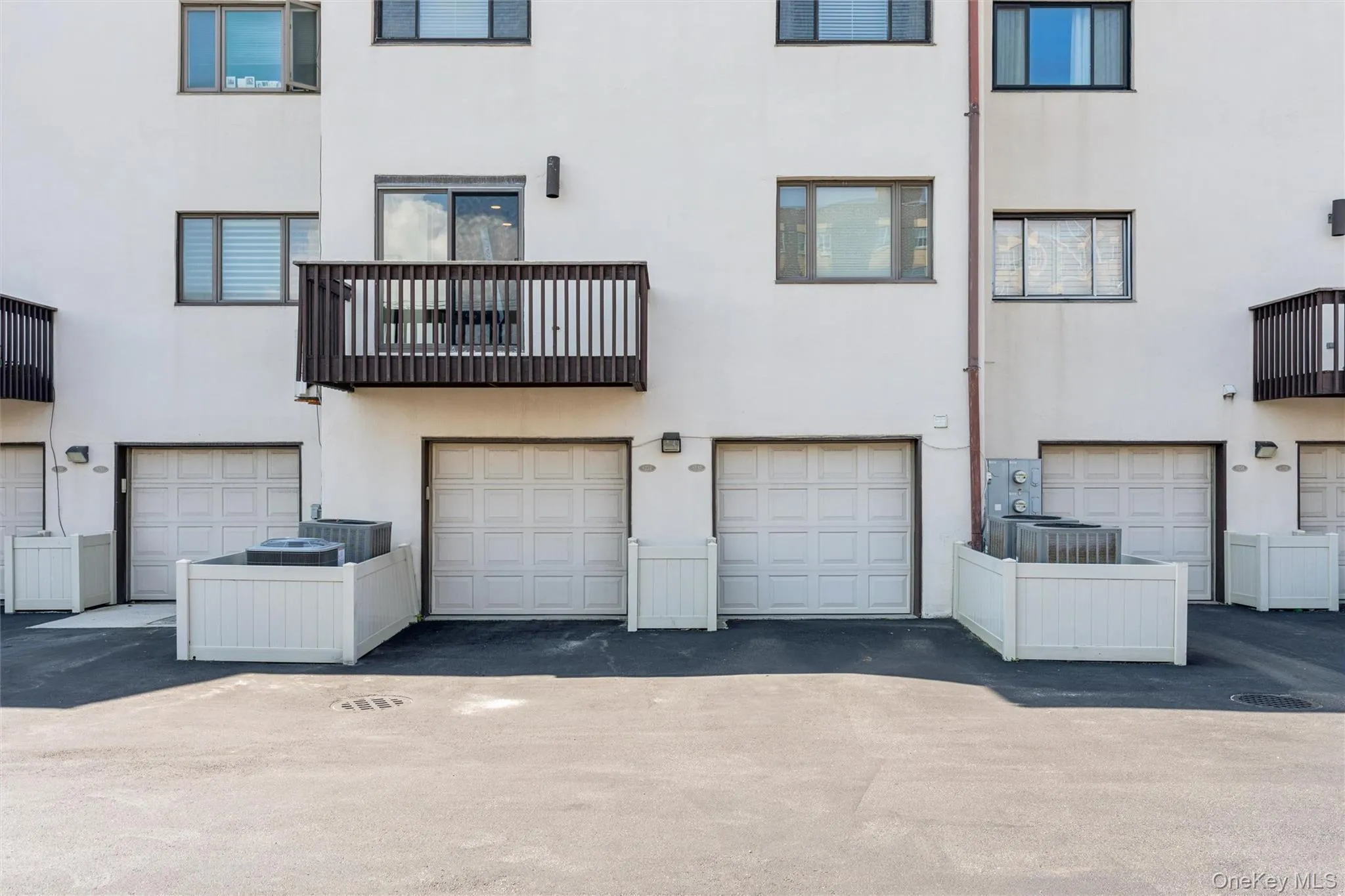 623 Oceanfront, Long Beach, NY, 2 Bedrooms Bedrooms, 7 Rooms Rooms,2 BathroomsBathrooms,Residential,For Rent,Oceanfront,0,1035590 623 Oceanfront, Long Beach, NY, 2 Bedrooms Bedrooms, 7 Rooms Rooms,2 BathroomsBathrooms,Residential,For Rent,Oceanfront,0,1035590