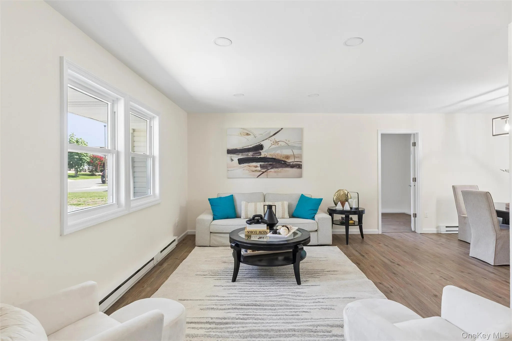 91 Circle Drive, Brookhaven, NY, 3 Bedrooms Bedrooms, 7 Rooms Rooms,1 BathroomBathrooms,Residential,For Rent,Circle,0,1035597 91 Circle Drive, Brookhaven, NY, 3 Bedrooms Bedrooms, 7 Rooms Rooms,1 BathroomBathrooms,Residential,For Rent,Circle,0,1035597