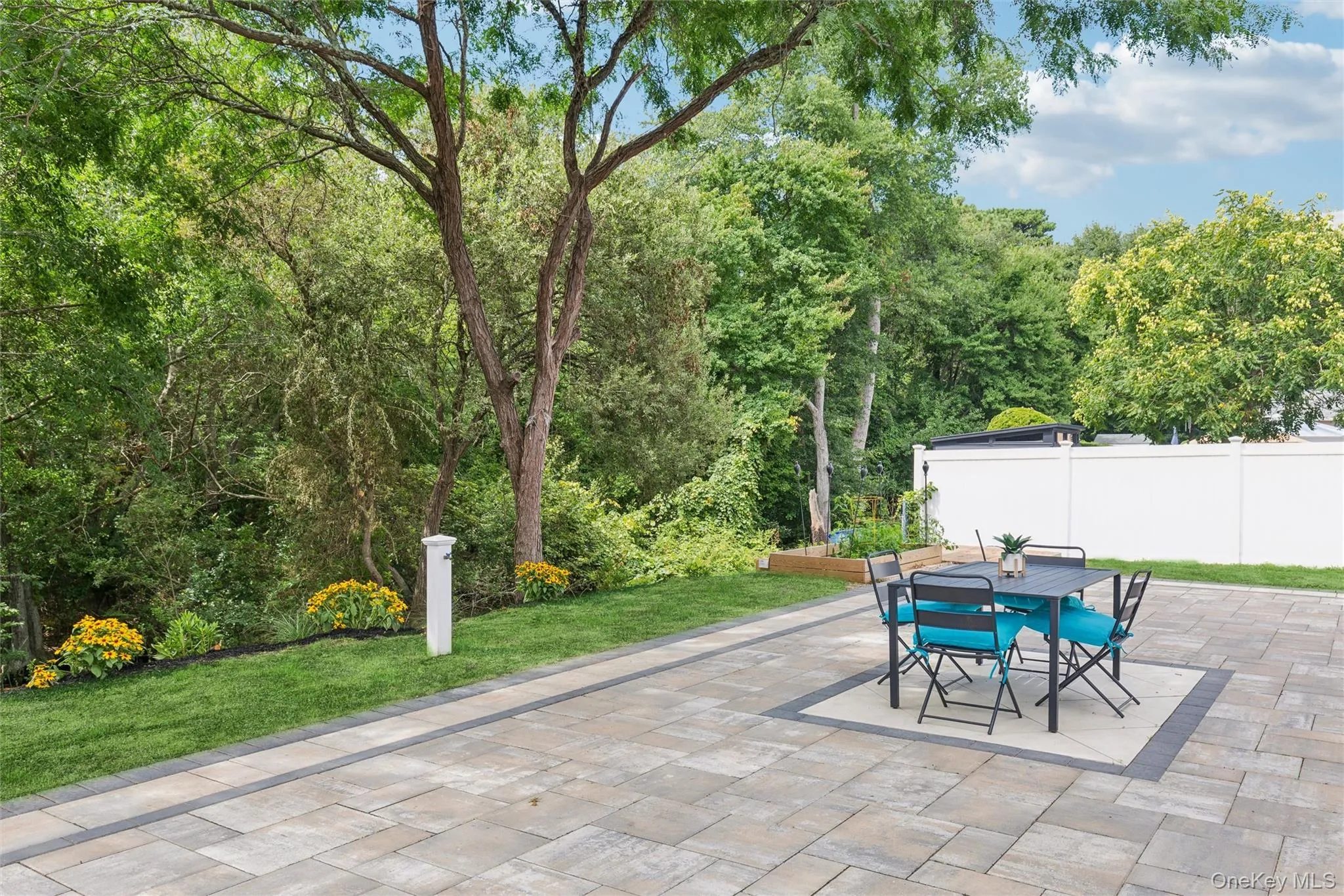 91 Circle Drive, Brookhaven, NY, 3 Bedrooms Bedrooms, 7 Rooms Rooms,1 BathroomBathrooms,Residential,For Rent,Circle,0,1035597 91 Circle Drive, Brookhaven, NY, 3 Bedrooms Bedrooms, 7 Rooms Rooms,1 BathroomBathrooms,Residential,For Rent,Circle,0,1035597