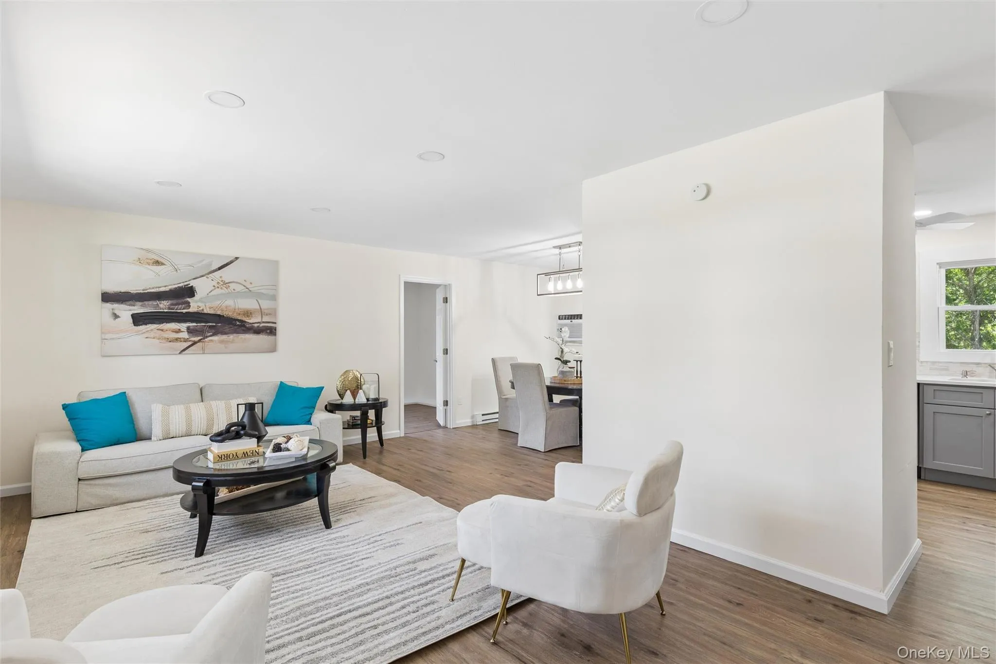 91 Circle Drive, Brookhaven, NY, 3 Bedrooms Bedrooms, 7 Rooms Rooms,1 BathroomBathrooms,Residential,For Rent,Circle,0,1035597 91 Circle Drive, Brookhaven, NY, 3 Bedrooms Bedrooms, 7 Rooms Rooms,1 BathroomBathrooms,Residential,For Rent,Circle,0,1035597