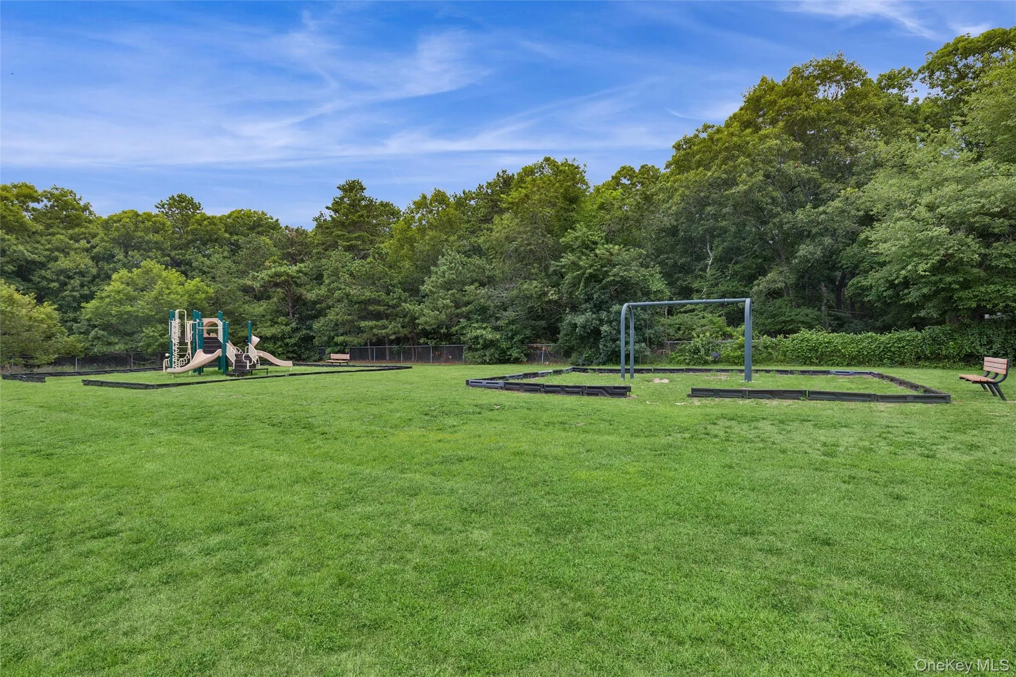 91 Circle Drive, Brookhaven, NY, 3 Bedrooms Bedrooms, 7 Rooms Rooms,1 BathroomBathrooms,Residential,For Rent,Circle,0,1035597 91 Circle Drive, Brookhaven, NY, 3 Bedrooms Bedrooms, 7 Rooms Rooms,1 BathroomBathrooms,Residential,For Rent,Circle,0,1035597
