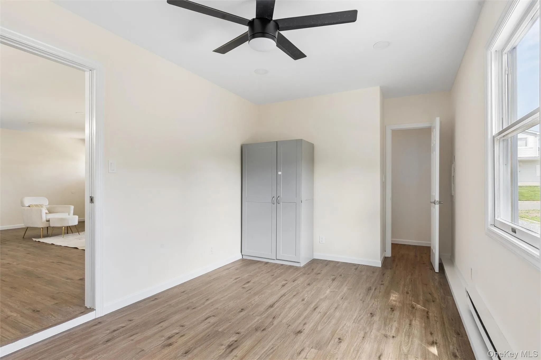 91 Circle Drive, Brookhaven, NY, 3 Bedrooms Bedrooms, 7 Rooms Rooms,1 BathroomBathrooms,Residential,For Rent,Circle,0,1035597 91 Circle Drive, Brookhaven, NY, 3 Bedrooms Bedrooms, 7 Rooms Rooms,1 BathroomBathrooms,Residential,For Rent,Circle,0,1035597