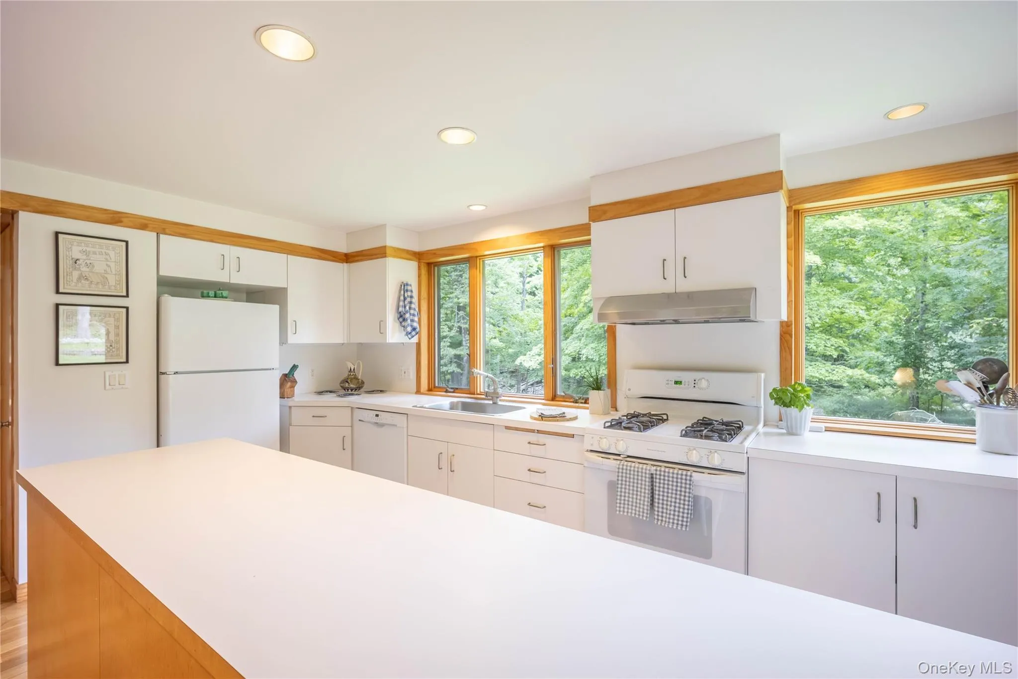 52 Camp Ridge Road, Gardiner, NY, 3 Bedrooms Bedrooms, 7 Rooms Rooms,3 BathroomsBathrooms,Residential,For Rent,Camp Ridge,0,1035600 52 Camp Ridge Road, Gardiner, NY, 3 Bedrooms Bedrooms, 7 Rooms Rooms,3 BathroomsBathrooms,Residential,For Rent,Camp Ridge,0,1035600