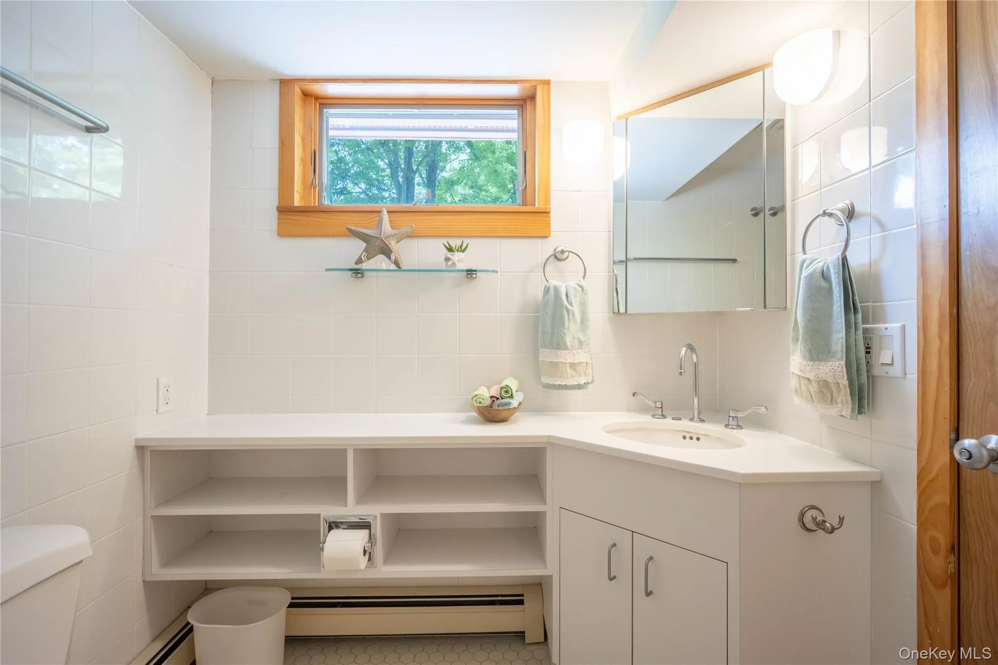 52 Camp Ridge Road, Gardiner, NY, 3 Bedrooms Bedrooms, 7 Rooms Rooms,3 BathroomsBathrooms,Residential,For Rent,Camp Ridge,0,1035600 52 Camp Ridge Road, Gardiner, NY, 3 Bedrooms Bedrooms, 7 Rooms Rooms,3 BathroomsBathrooms,Residential,For Rent,Camp Ridge,0,1035600