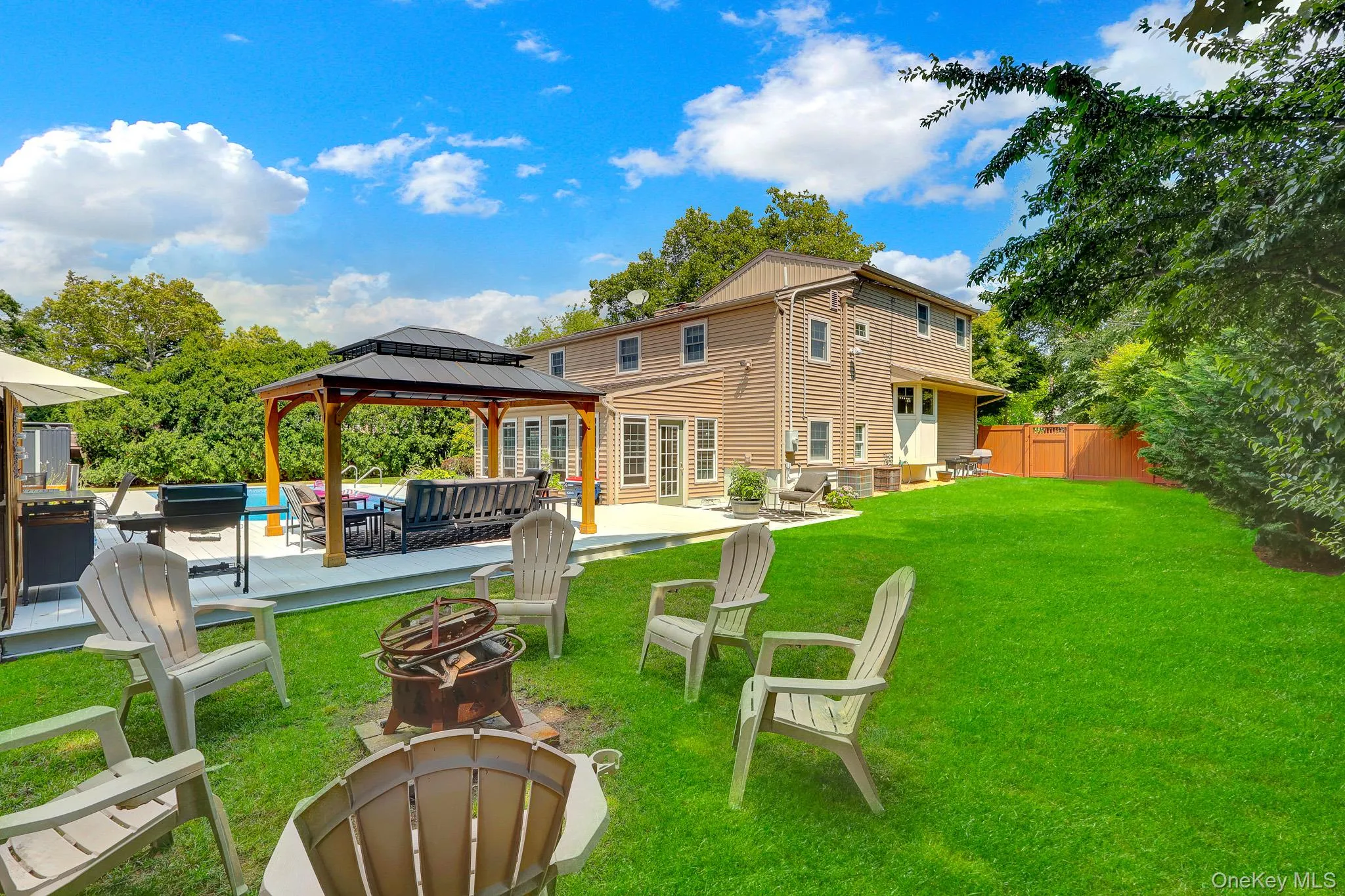 22 Larkspur Drive, Islip, NY, 5 Bedrooms Bedrooms, 9 Rooms Rooms,2 BathroomsBathrooms,Residential,For Rent,Larkspur,0,1035602 22 Larkspur Drive, Islip, NY, 5 Bedrooms Bedrooms, 9 Rooms Rooms,2 BathroomsBathrooms,Residential,For Rent,Larkspur,0,1035602