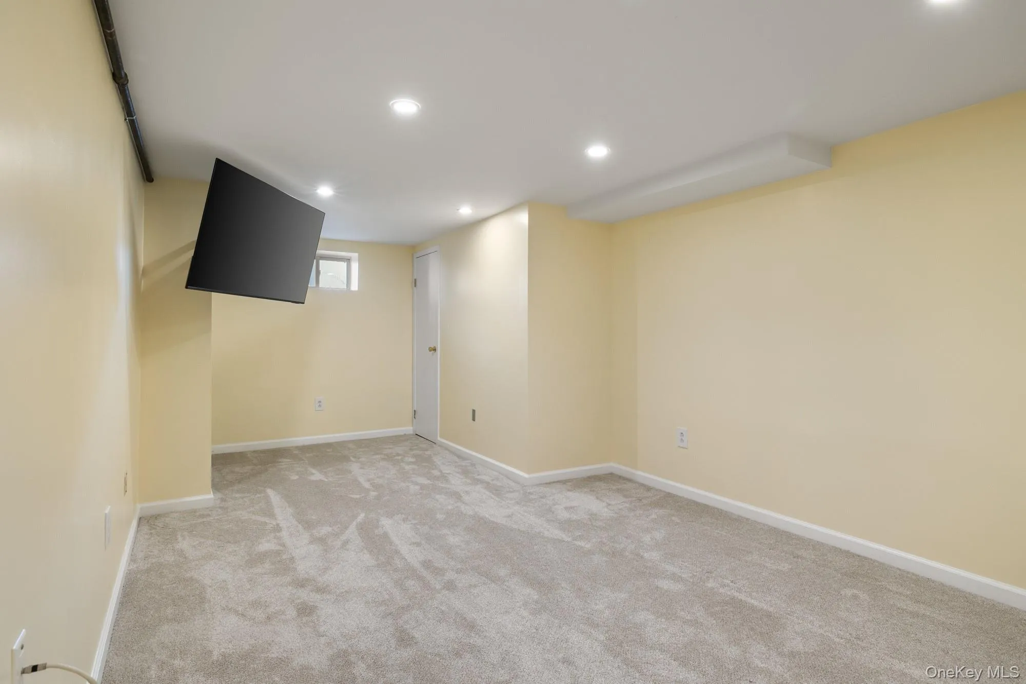 3848 Cordwood Lane, Oyster Bay, NY, 2 Bedrooms Bedrooms, 8 Rooms Rooms,3 BathroomsBathrooms,Residential,For Rent,Cordwood,0,1035604 3848 Cordwood Lane, Oyster Bay, NY, 2 Bedrooms Bedrooms, 8 Rooms Rooms,3 BathroomsBathrooms,Residential,For Rent,Cordwood,0,1035604