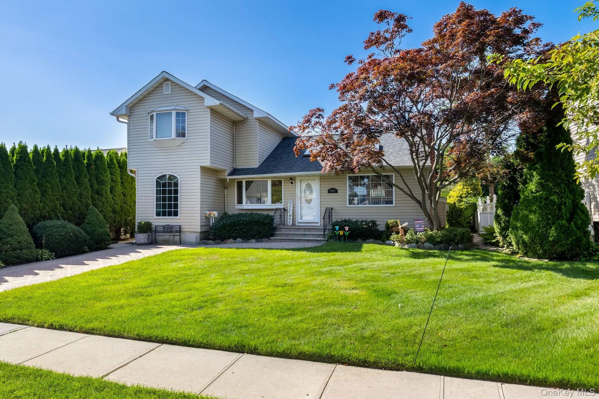 3848 Cordwood Lane, Oyster Bay, NY, 2 Bedrooms Bedrooms, 8 Rooms Rooms,3 BathroomsBathrooms,Residential,For Rent,Cordwood,0,1035604 3848 Cordwood Lane, Oyster Bay, NY, 2 Bedrooms Bedrooms, 8 Rooms Rooms,3 BathroomsBathrooms,Residential,For Rent,Cordwood,0,1035604