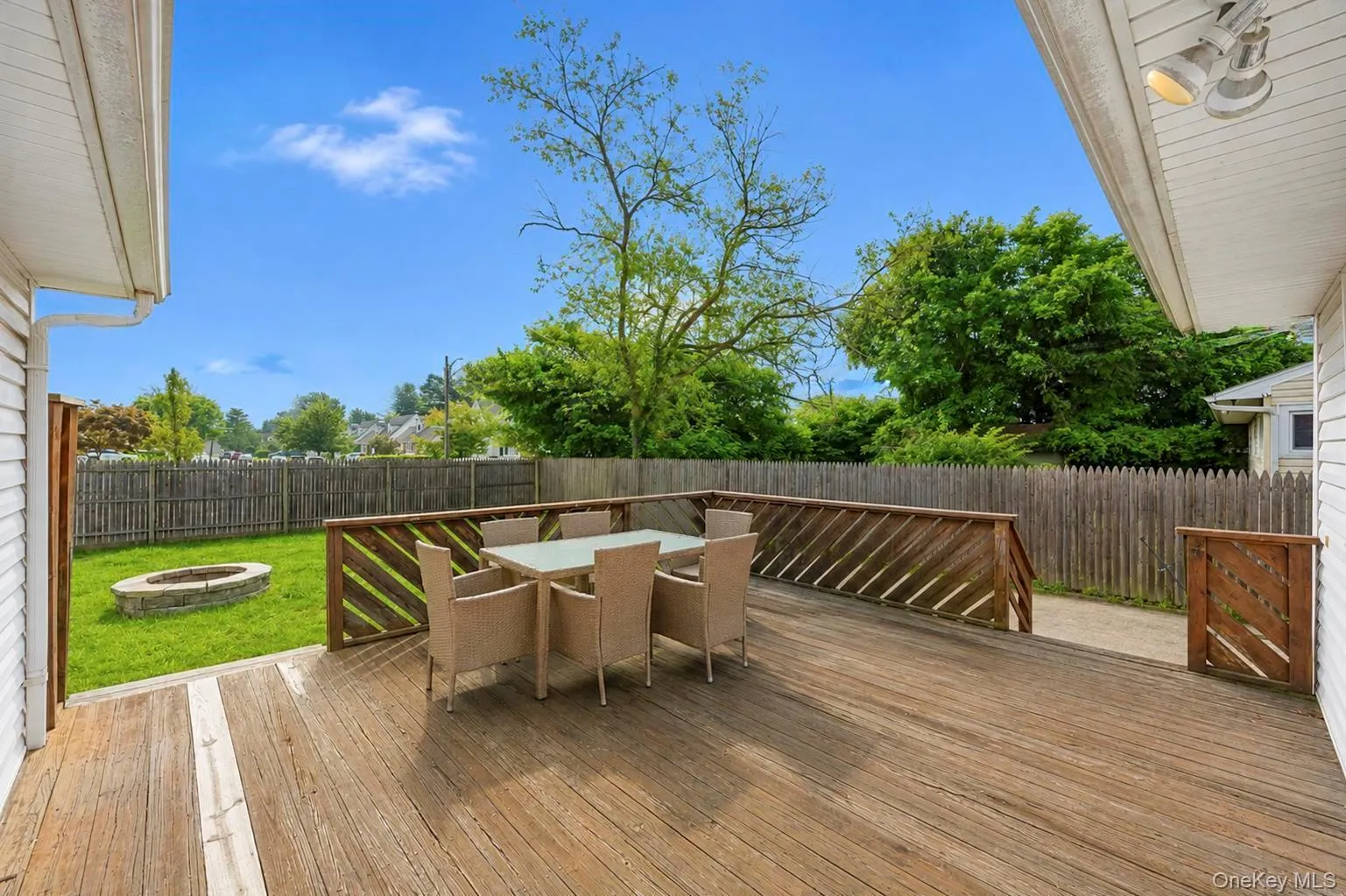 62 Wellesley Lane, Oyster Bay, NY, 4 Bedrooms Bedrooms, 8 Rooms Rooms,2 BathroomsBathrooms,Residential,For Rent,Wellesley,0,1035605 62 Wellesley Lane, Oyster Bay, NY, 4 Bedrooms Bedrooms, 8 Rooms Rooms,2 BathroomsBathrooms,Residential,For Rent,Wellesley,0,1035605