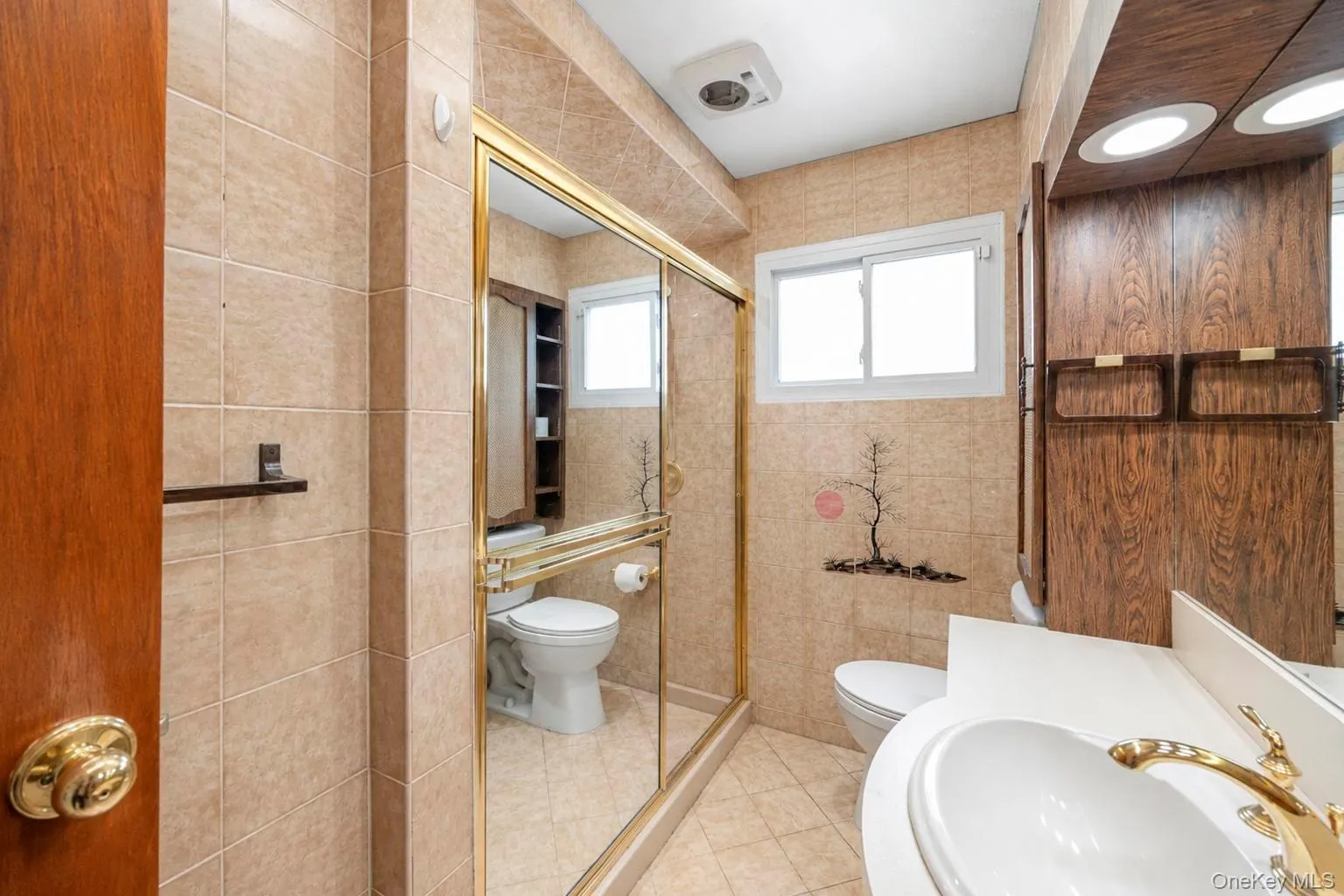 62 Wellesley Lane, Oyster Bay, NY, 4 Bedrooms Bedrooms, 8 Rooms Rooms,2 BathroomsBathrooms,Residential,For Rent,Wellesley,0,1035605 62 Wellesley Lane, Oyster Bay, NY, 4 Bedrooms Bedrooms, 8 Rooms Rooms,2 BathroomsBathrooms,Residential,For Rent,Wellesley,0,1035605
