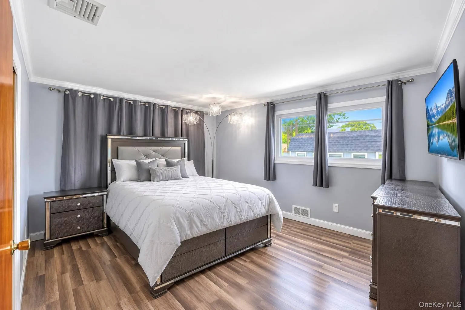 62 Wellesley Lane, Oyster Bay, NY, 4 Bedrooms Bedrooms, 8 Rooms Rooms,2 BathroomsBathrooms,Residential,For Rent,Wellesley,0,1035605 62 Wellesley Lane, Oyster Bay, NY, 4 Bedrooms Bedrooms, 8 Rooms Rooms,2 BathroomsBathrooms,Residential,For Rent,Wellesley,0,1035605